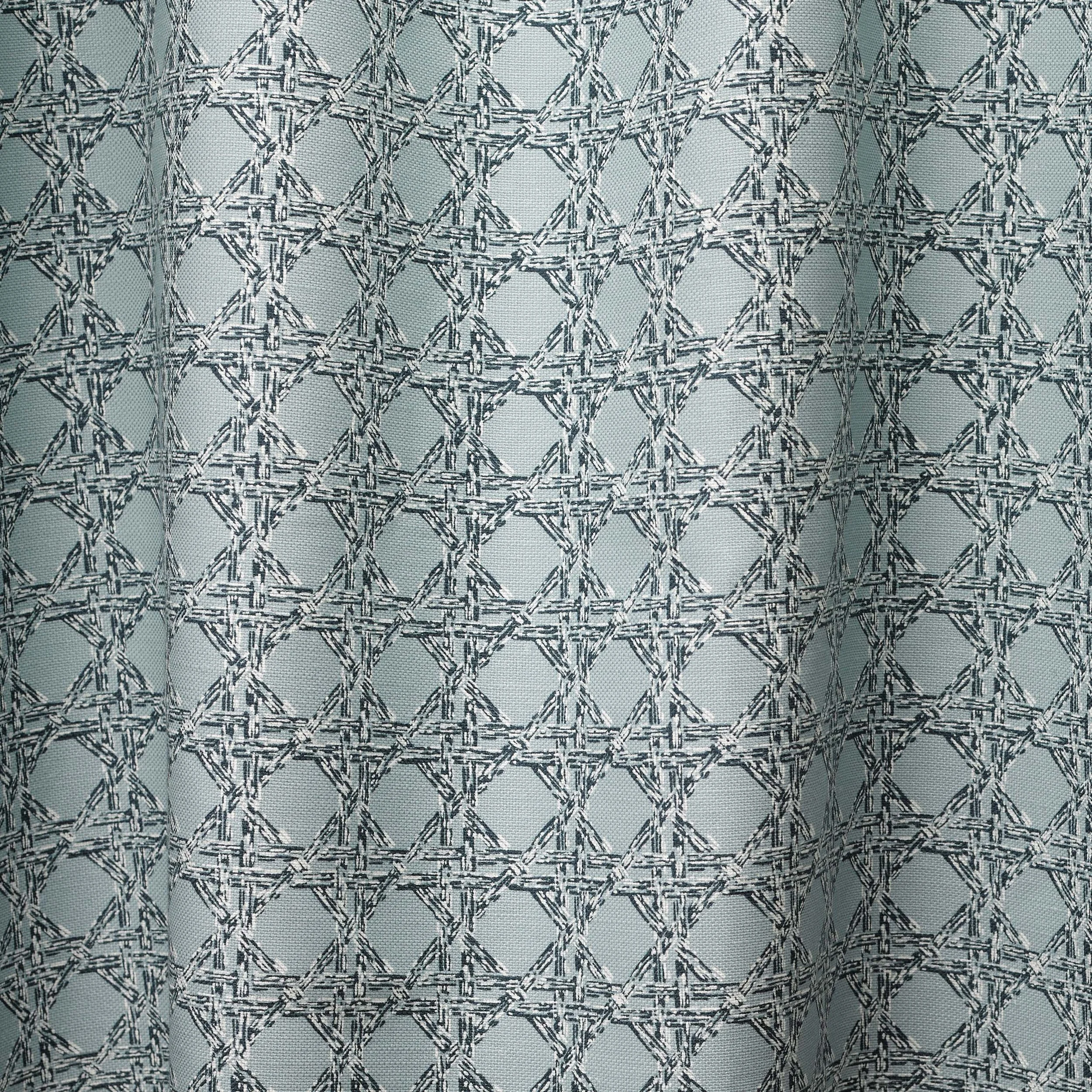 116-10-50-1-3_Fabric_Nevis-Ocean_drop.jpg