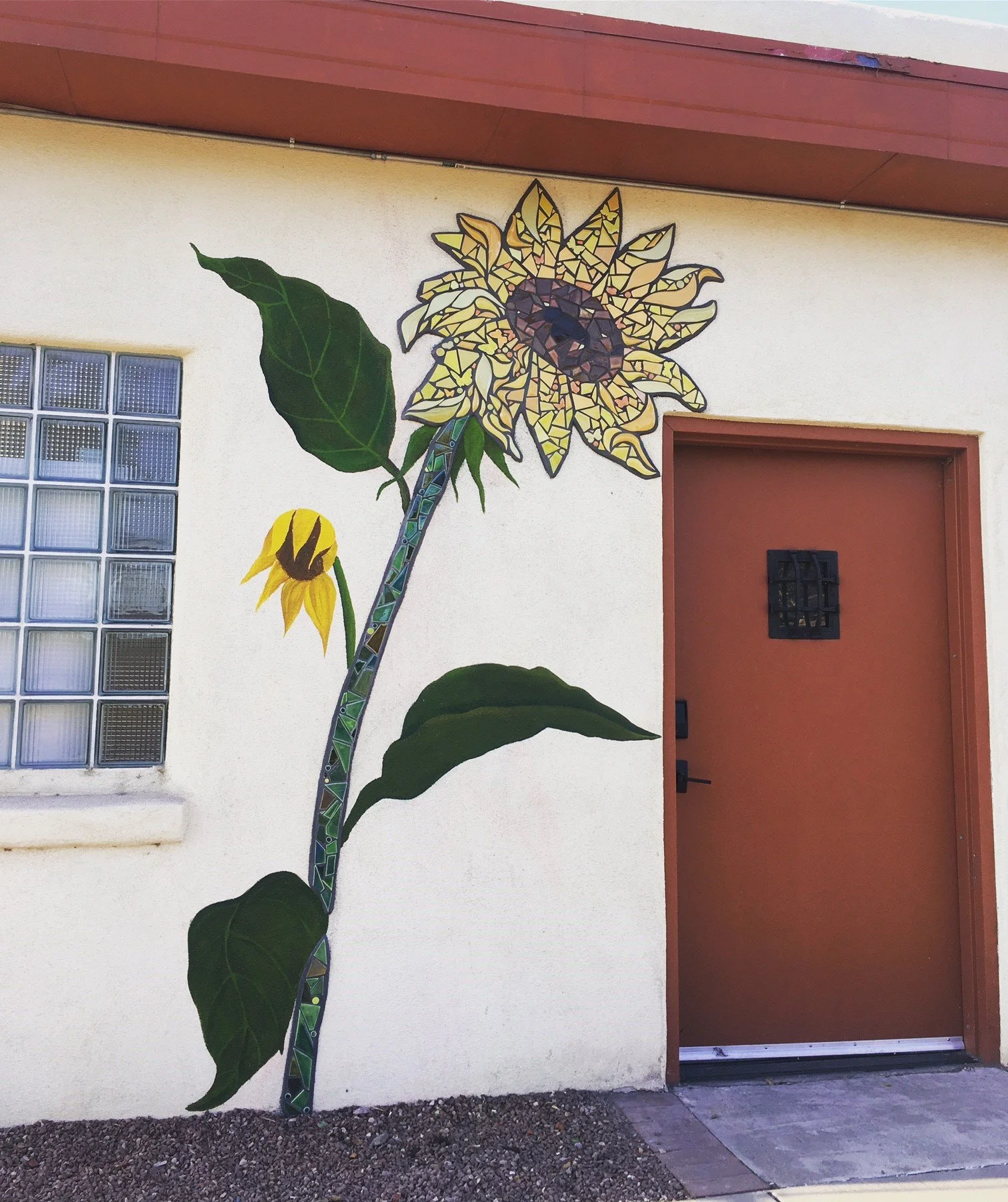 12th & Mountain close up.jpg