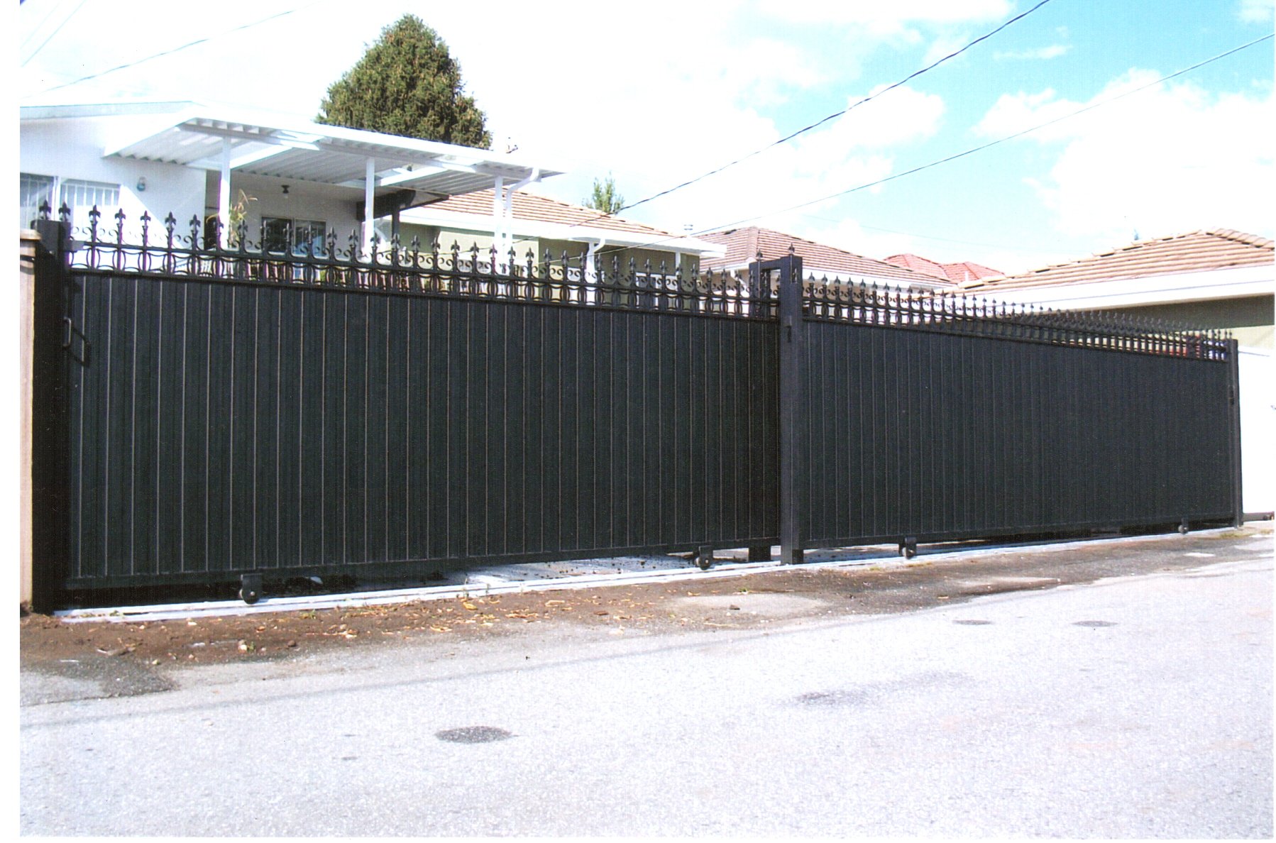 Sliding Gate (22).jpg
