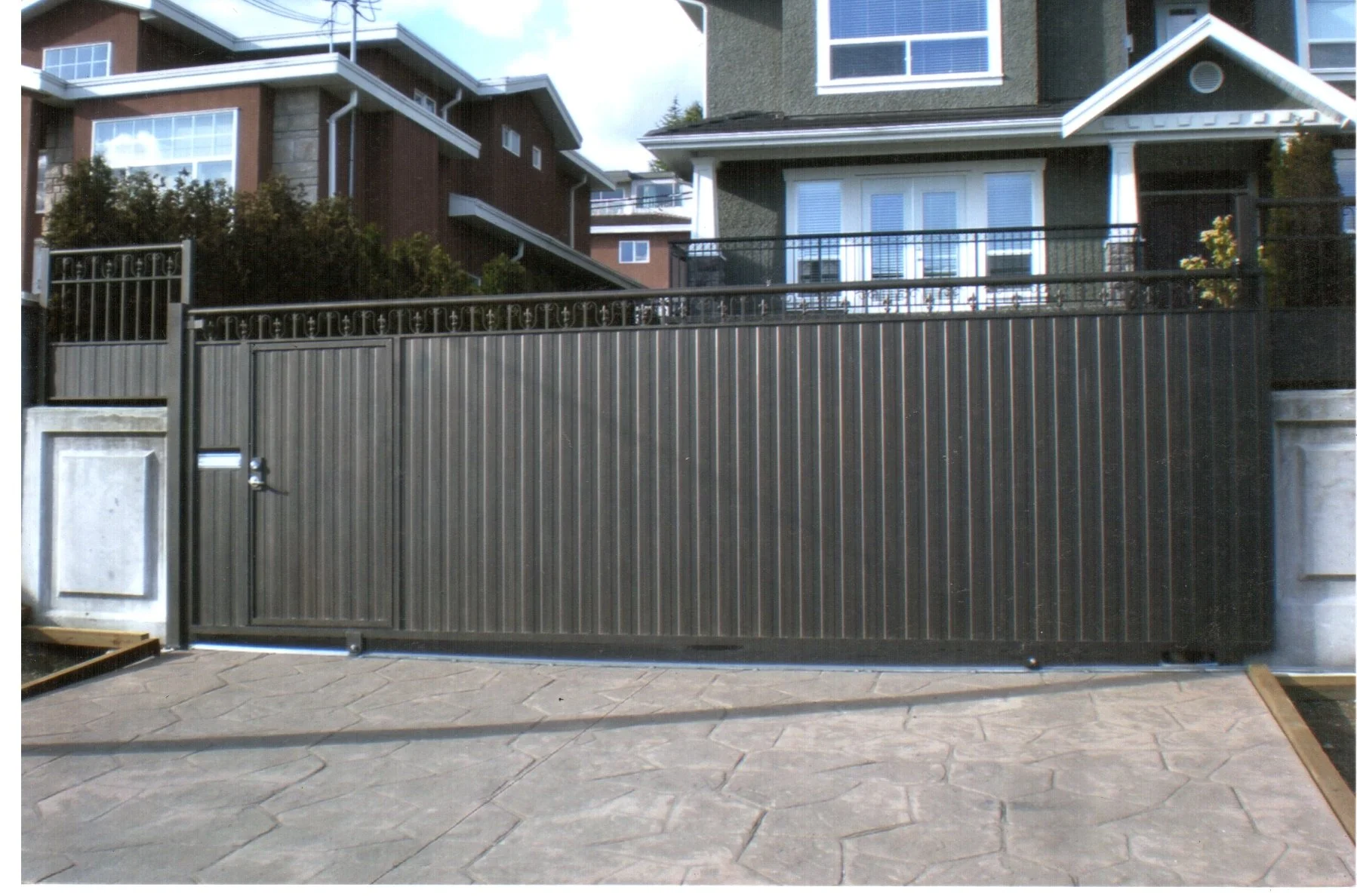 Sliding Gate (12).jpg