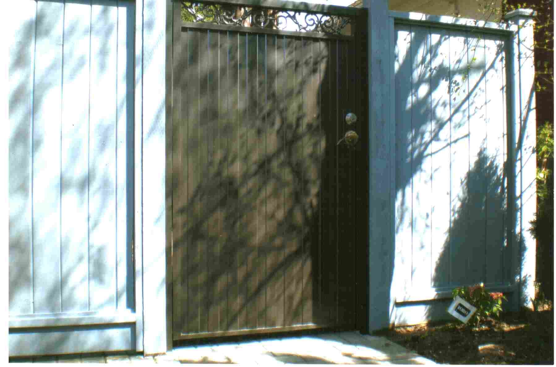 Gates (17).jpg