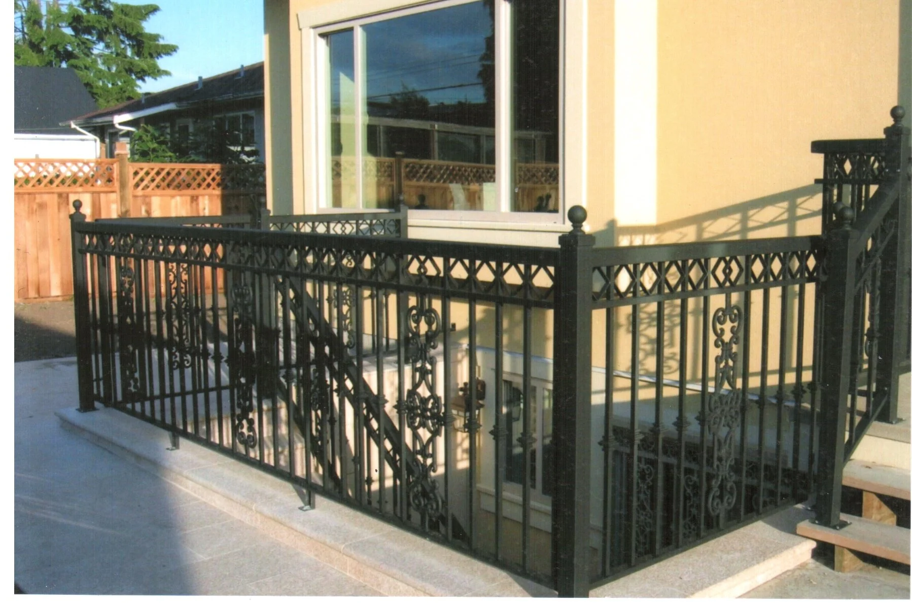 Railings (94).jpg