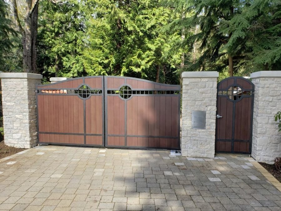 Double Swing Gate (002).jpg