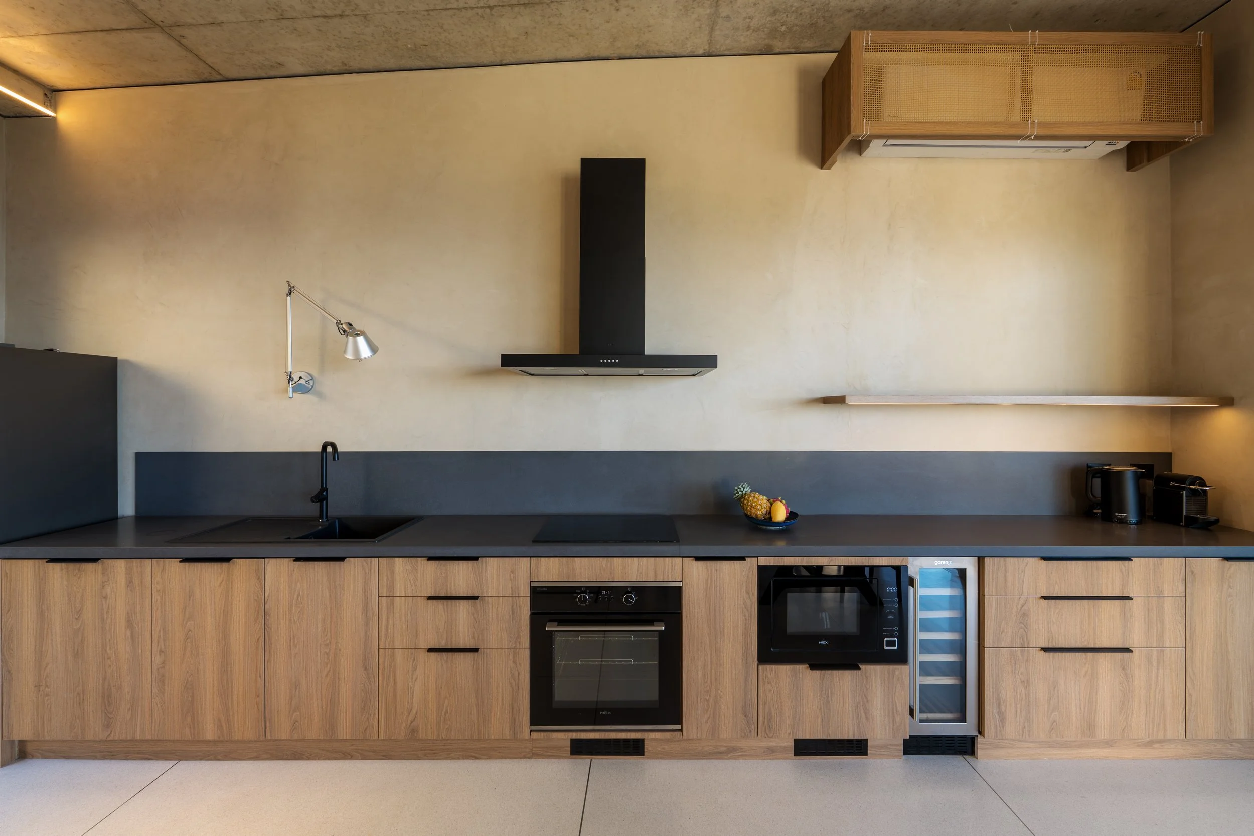 Kitchen_1.jpg