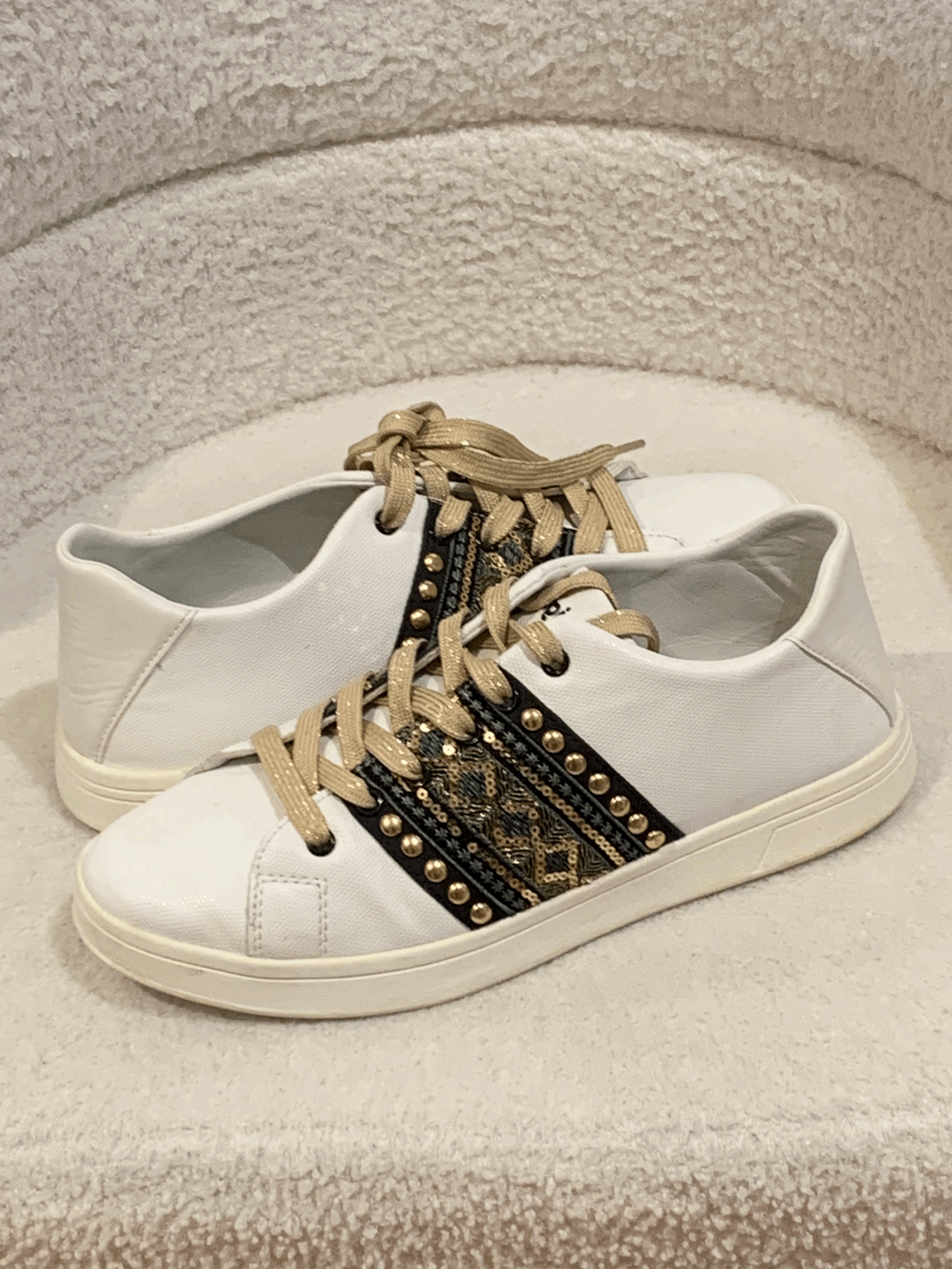 Desigual Sneakers | Size 40
