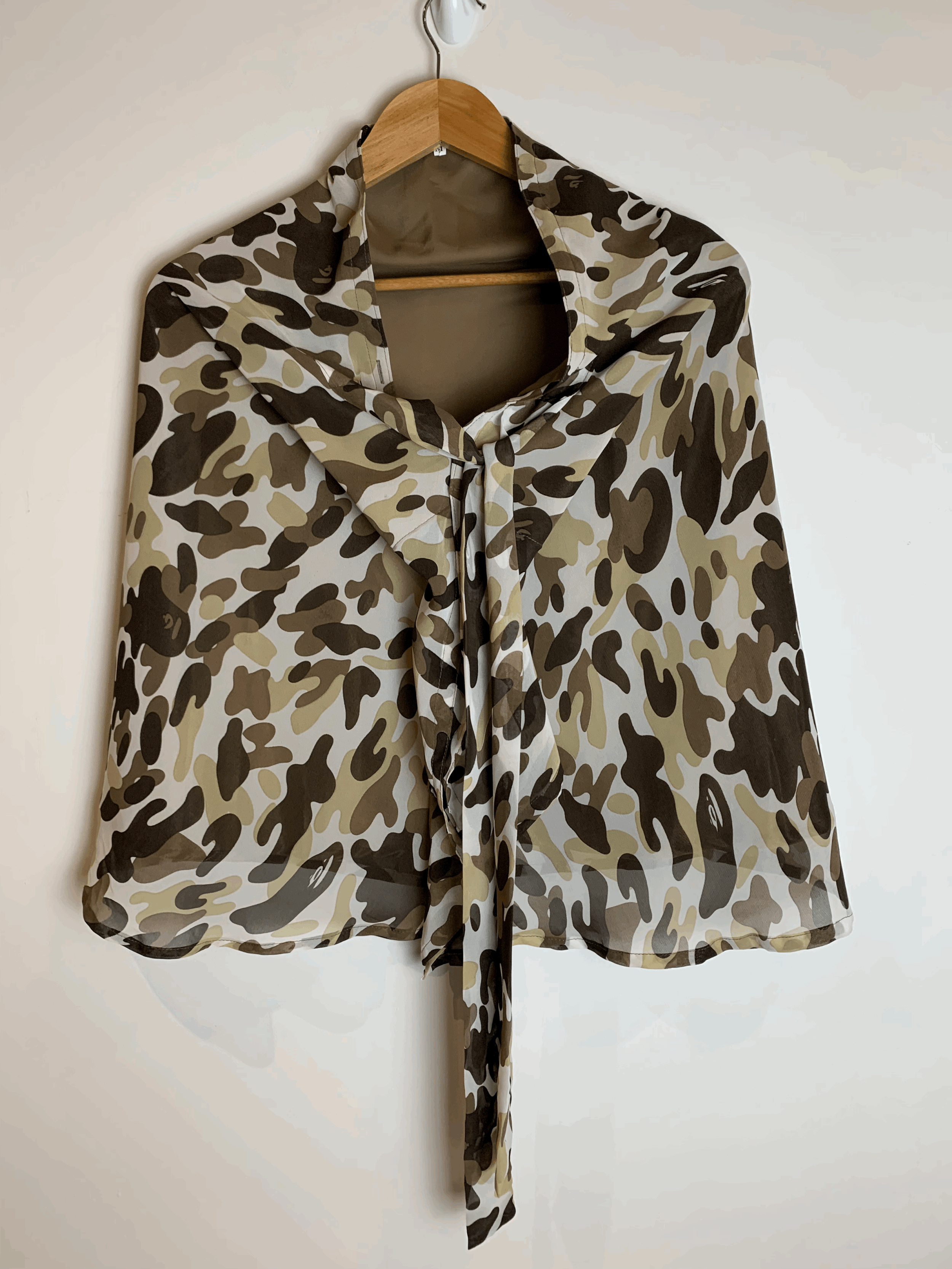 Thang Loi Rain Coat | Size M