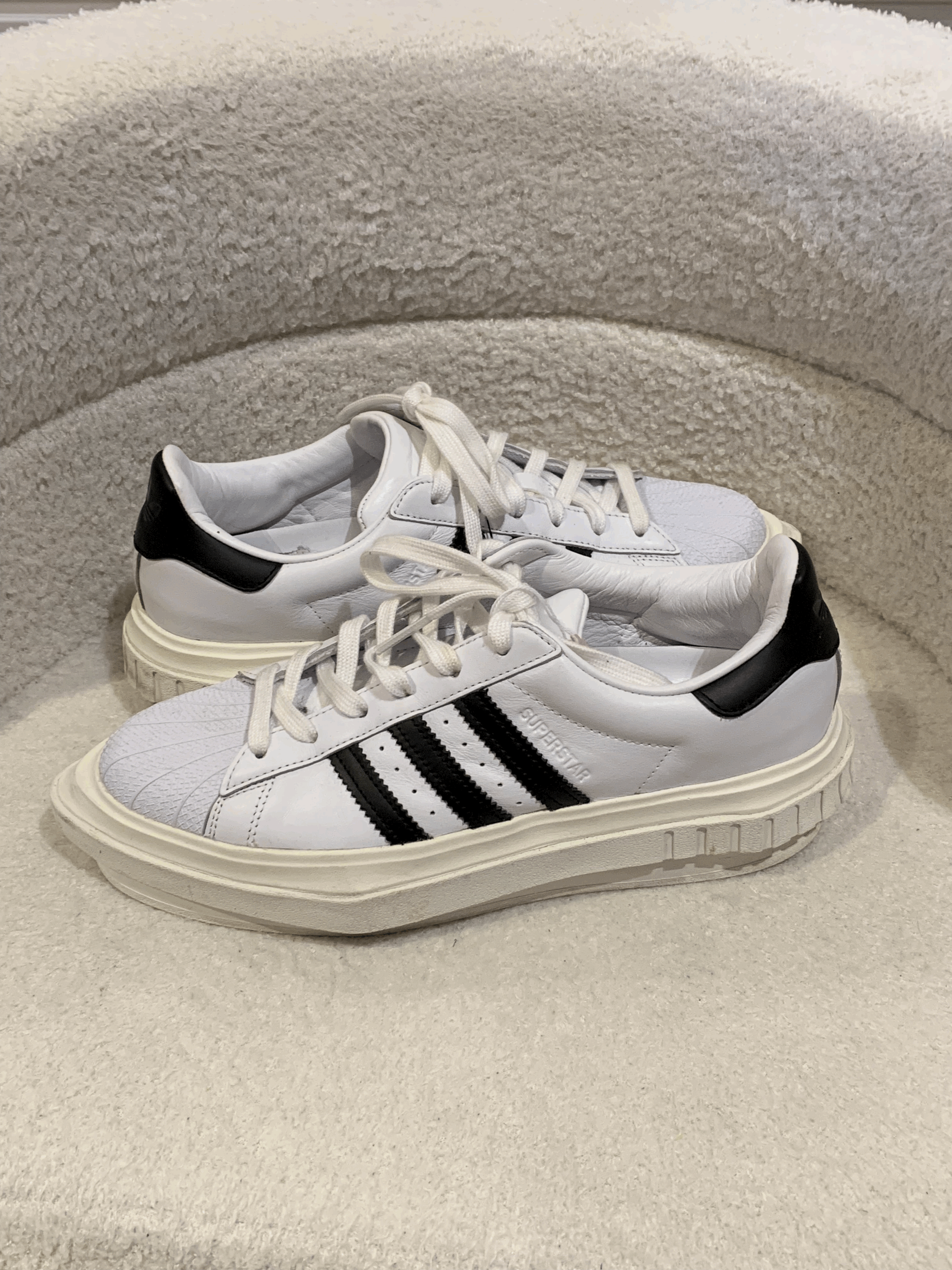 Adidas x Beyoncé Sneakers | Size 42.5 (US10)