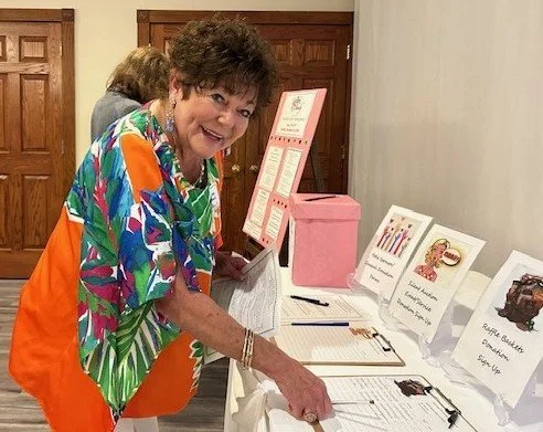 Lina Hall volunteering for an event