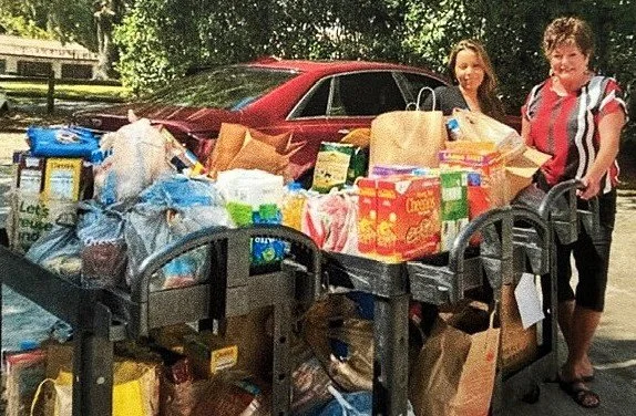 Vanessa Renaker & Lina Hall Delivering Food