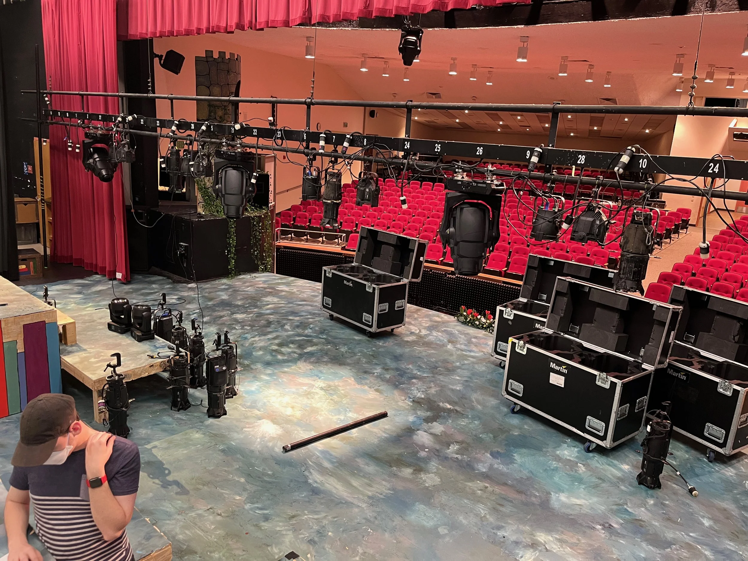 Hanging fixtures kindly lent to us by MARTIN LIGHTING :D (1)