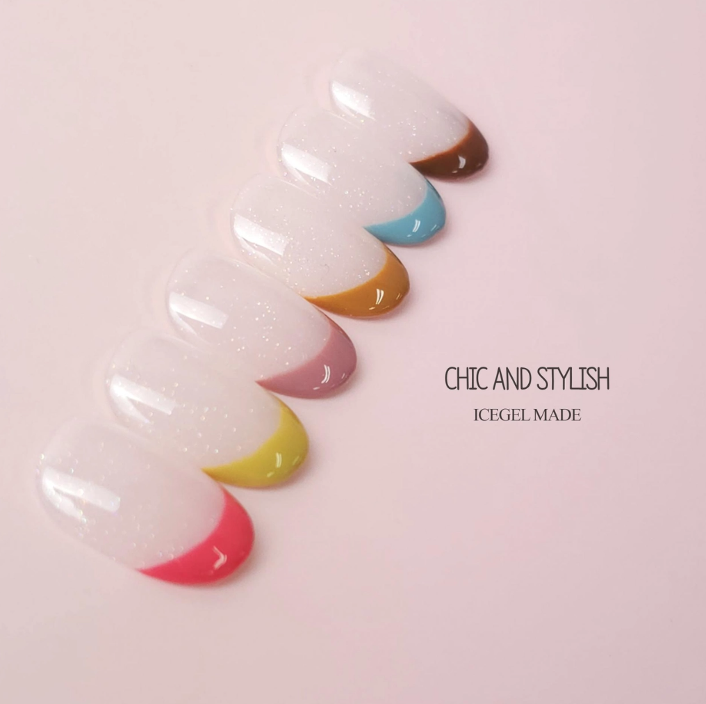 Chic & Stylish 4.png