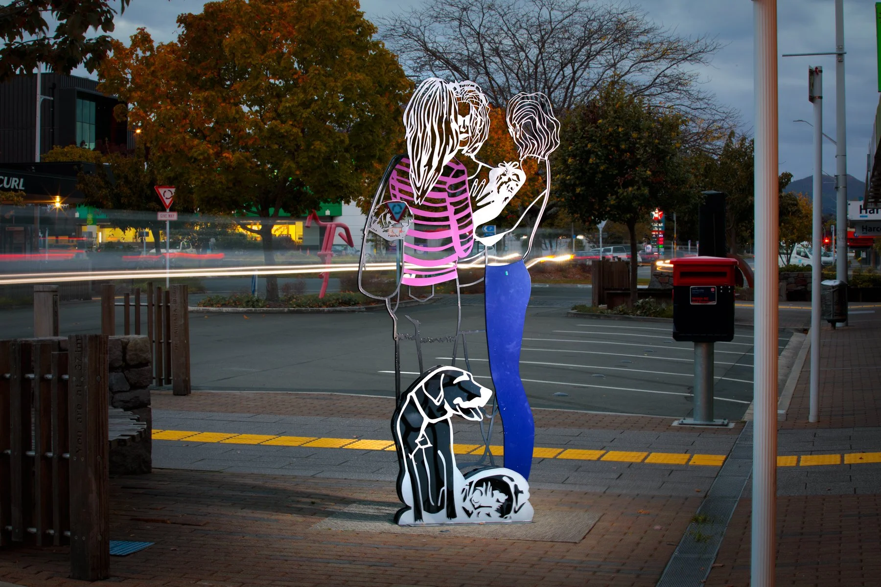 2026_Taupo Sculpture Trust_Hot Gossip_6137-2.jpg