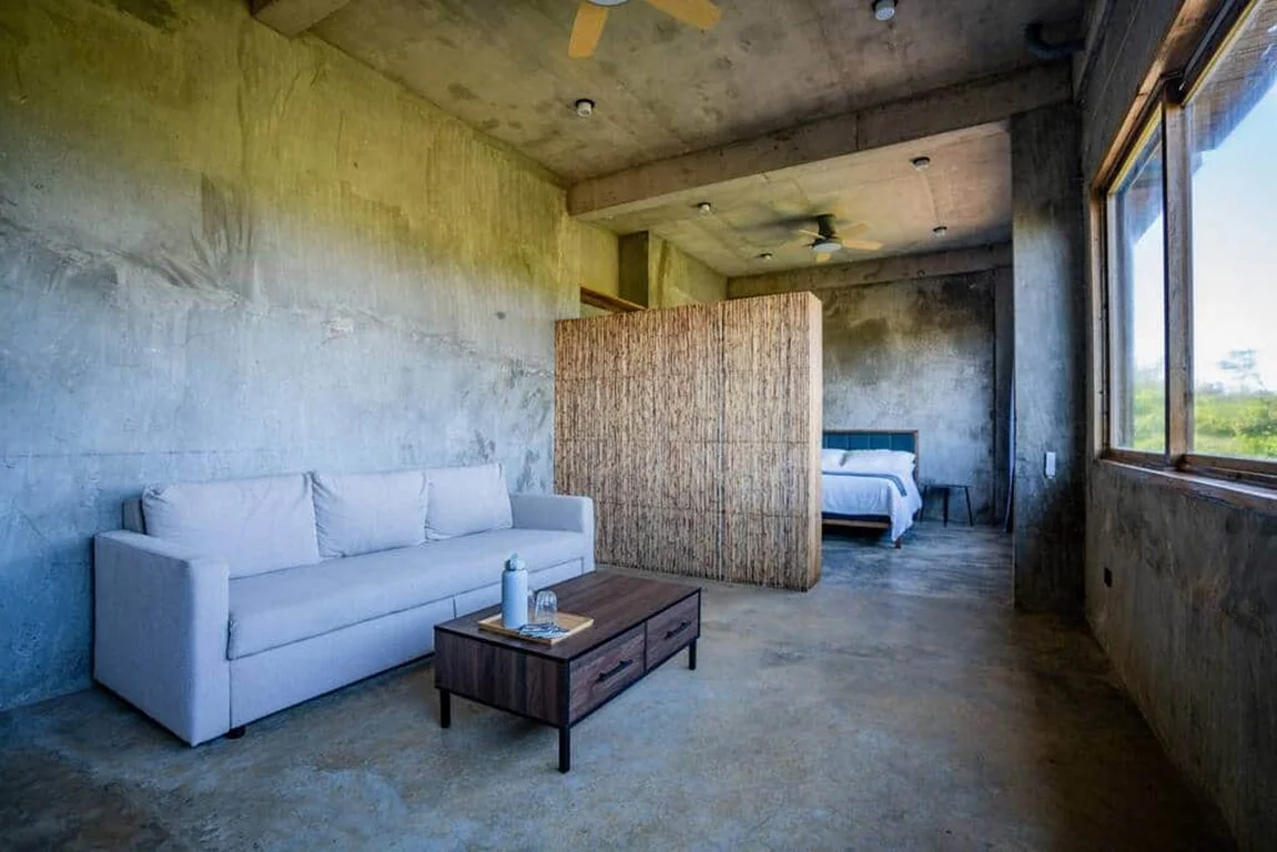Bato : Queen suite with sea view