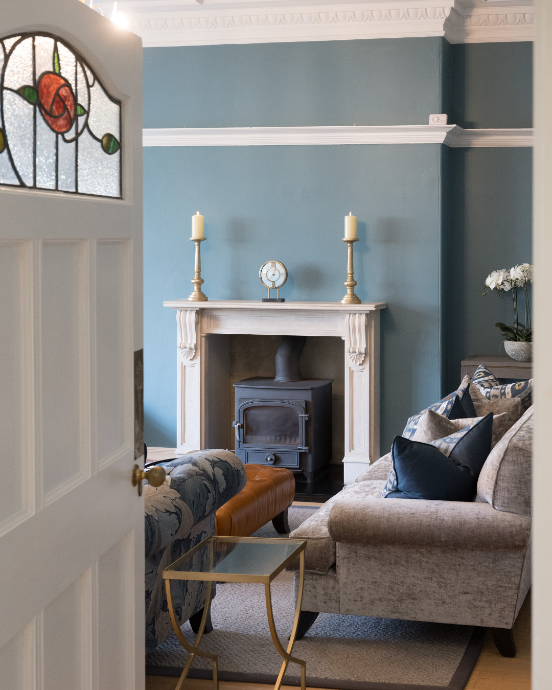 How to Choose the Right Wall Colour for Your Home