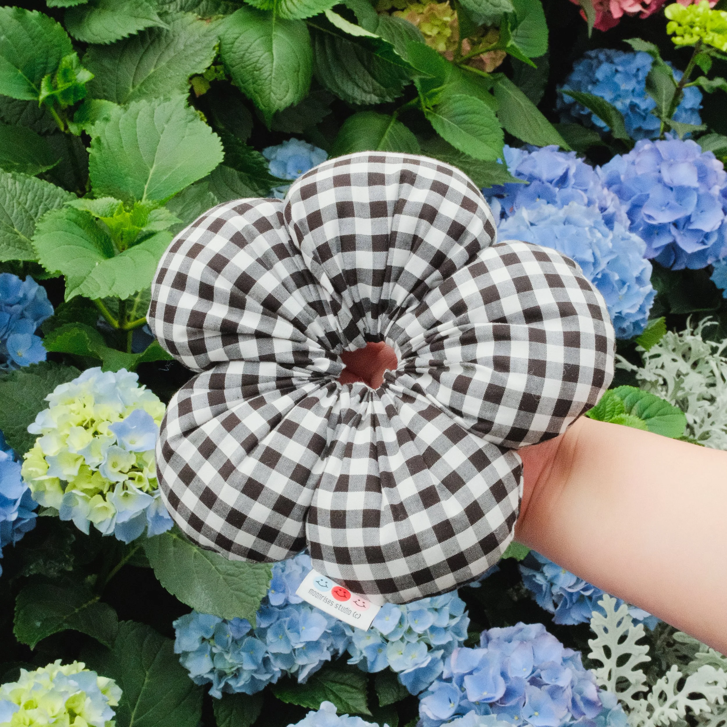 Bloom Puff Scrunchie - Black