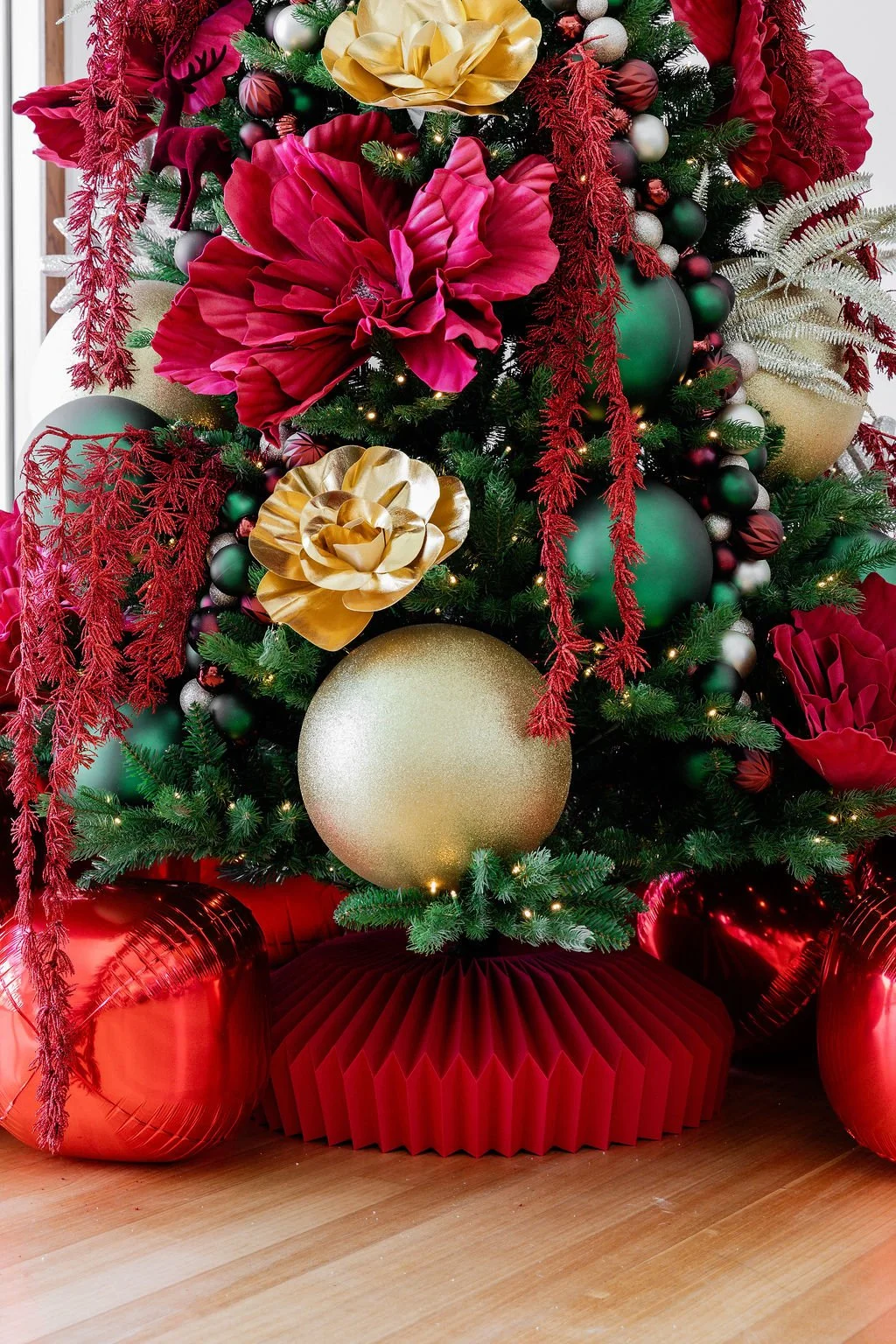 Get_Boxed-red skirt shoot.jpg