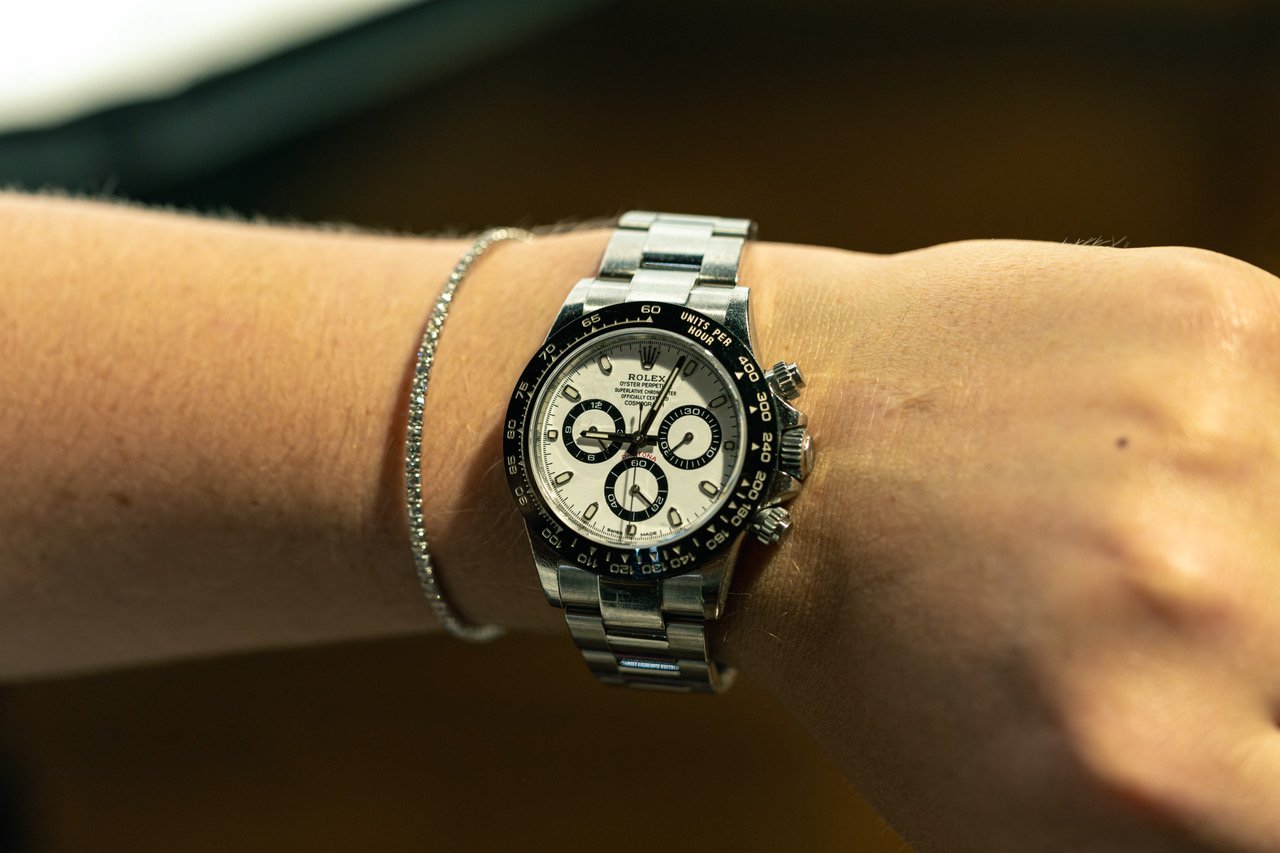 cars watches legecy - watch 25.jpeg