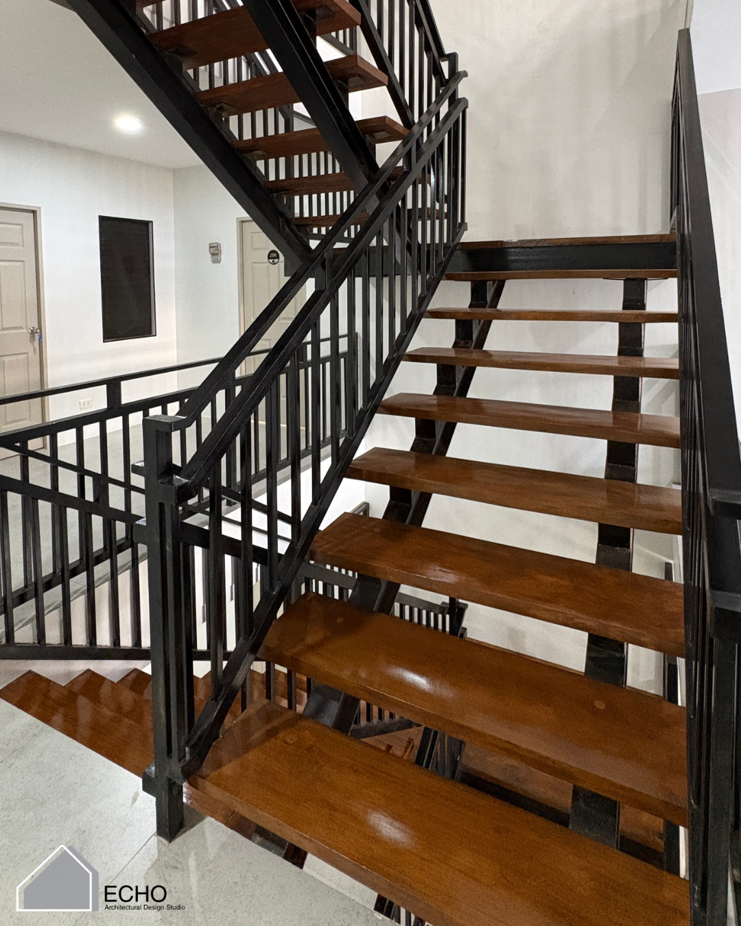 Solid wood stairs