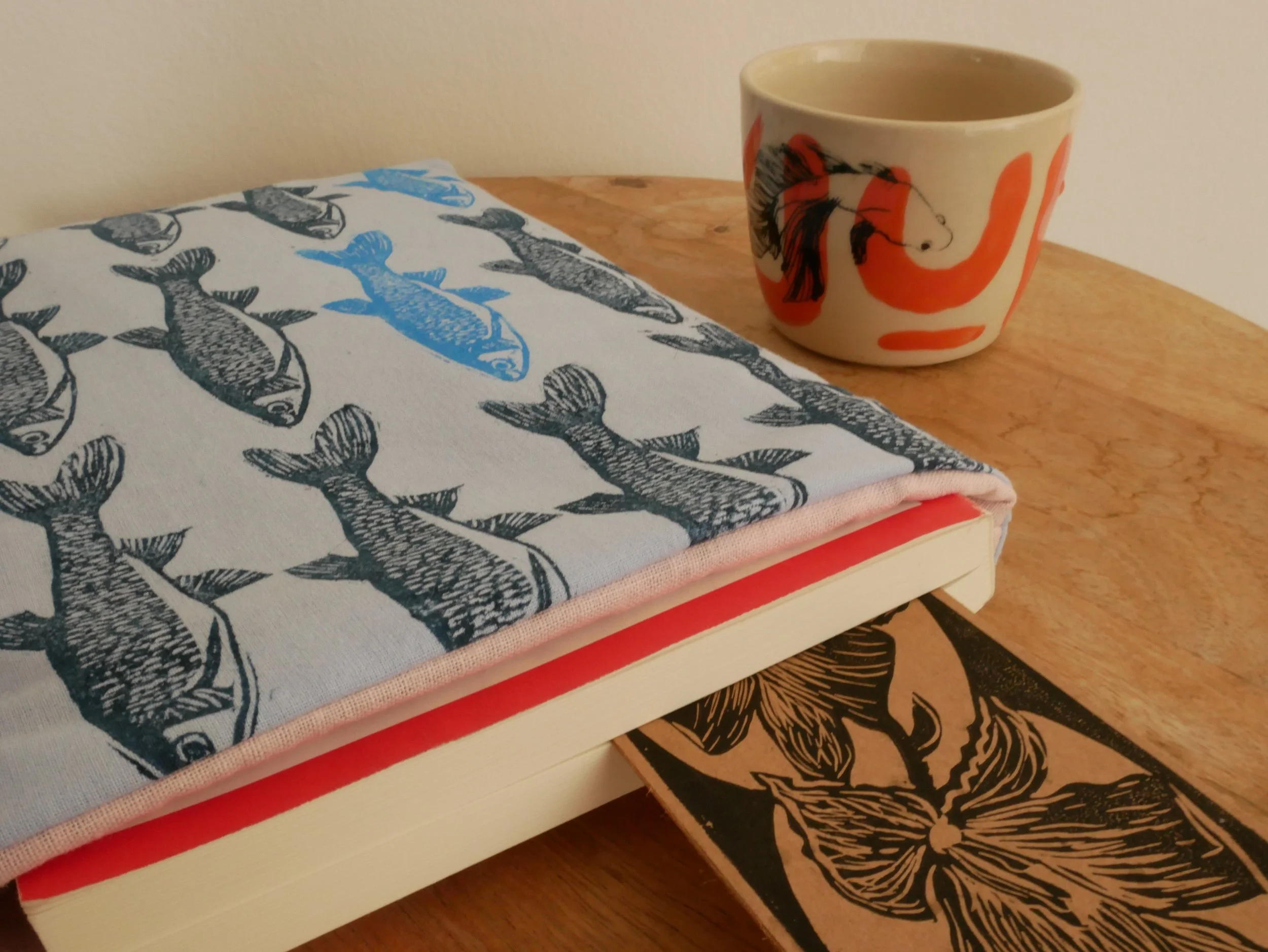 Pochette de livre poisson bleu