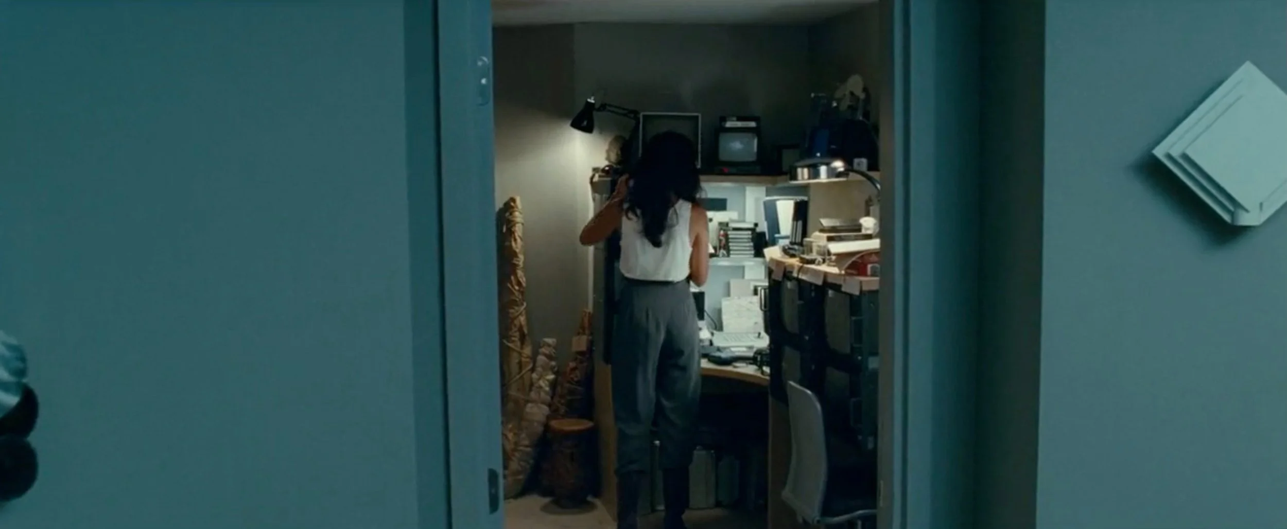 VS--Gramaton-WonderWoman19842020-100’22” (1).jpg