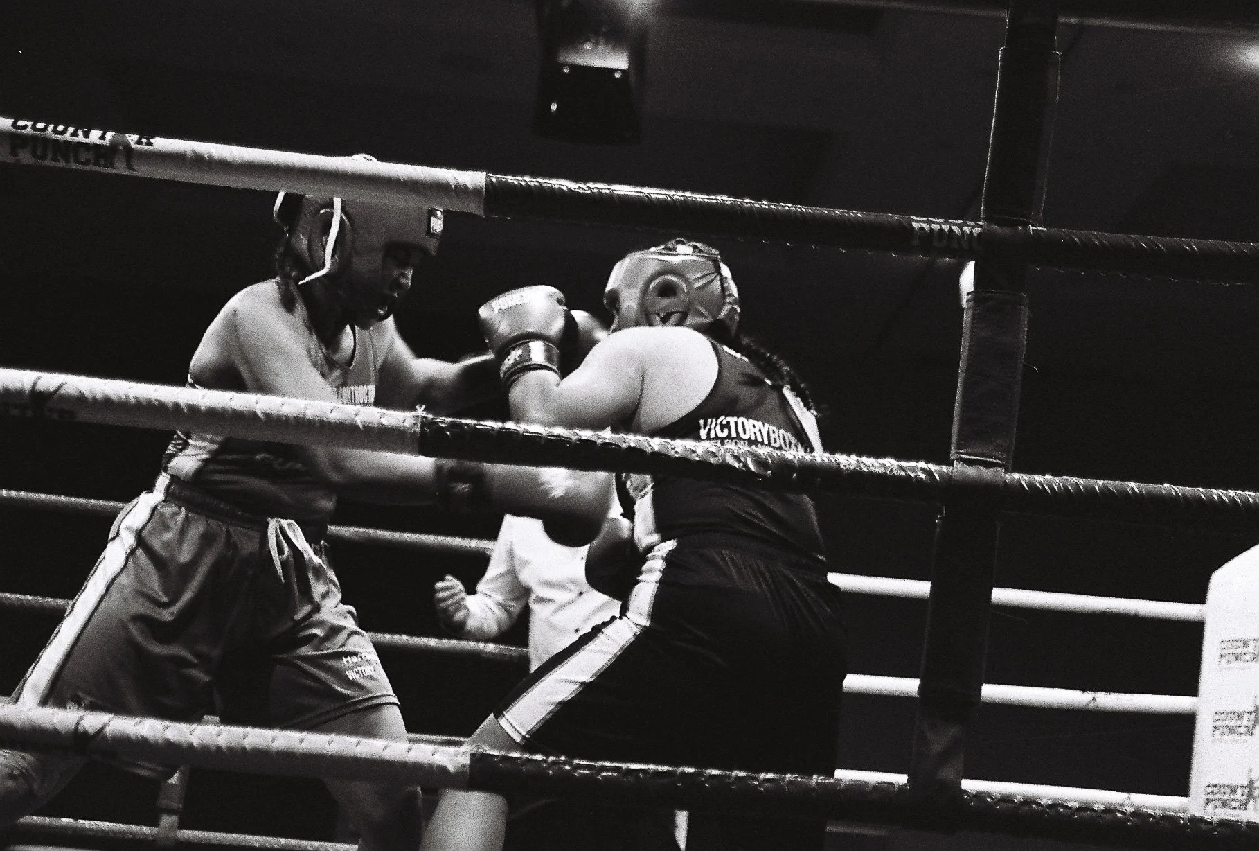 bnw boxing-12.JPG
