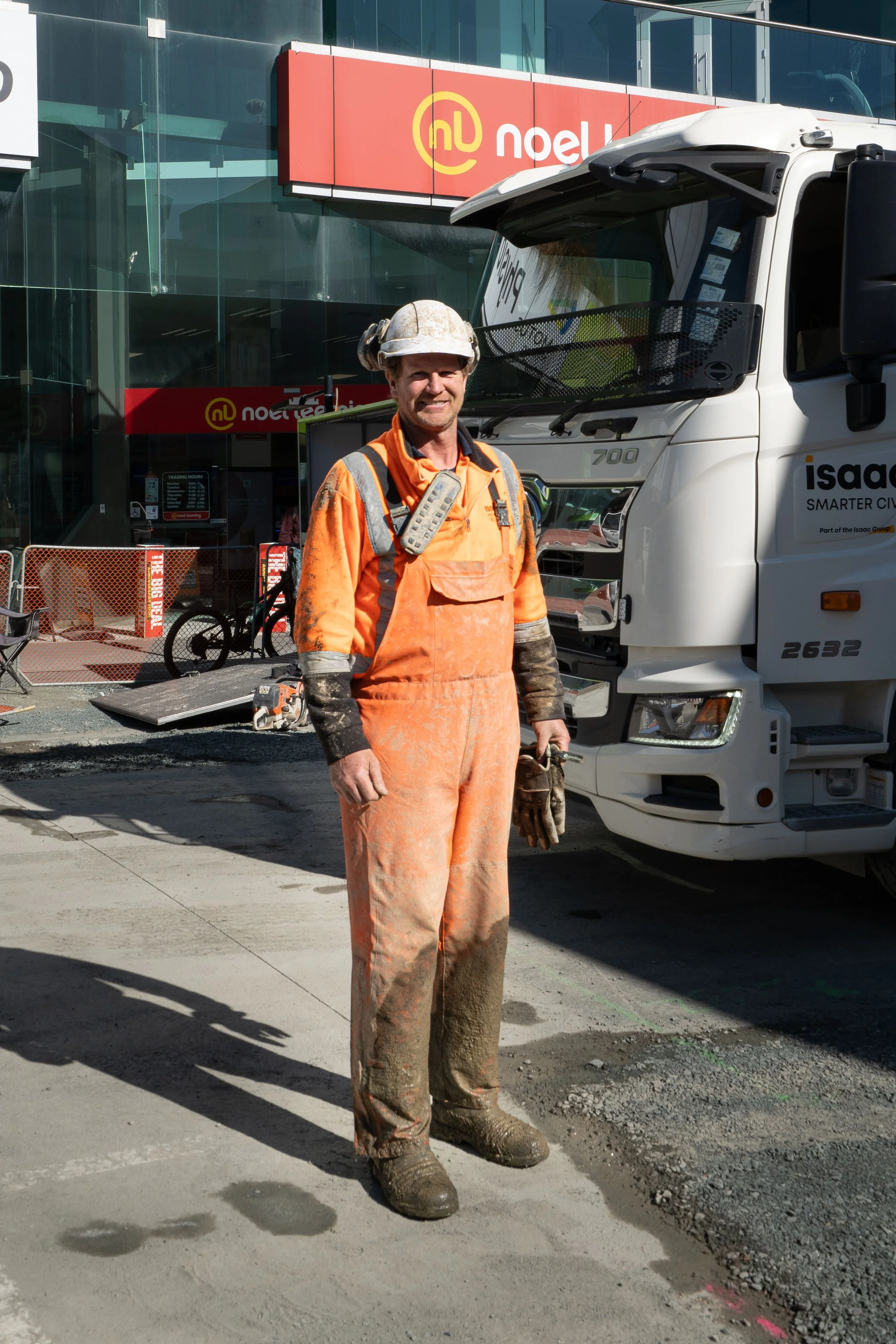 Roadworkers-4.JPG