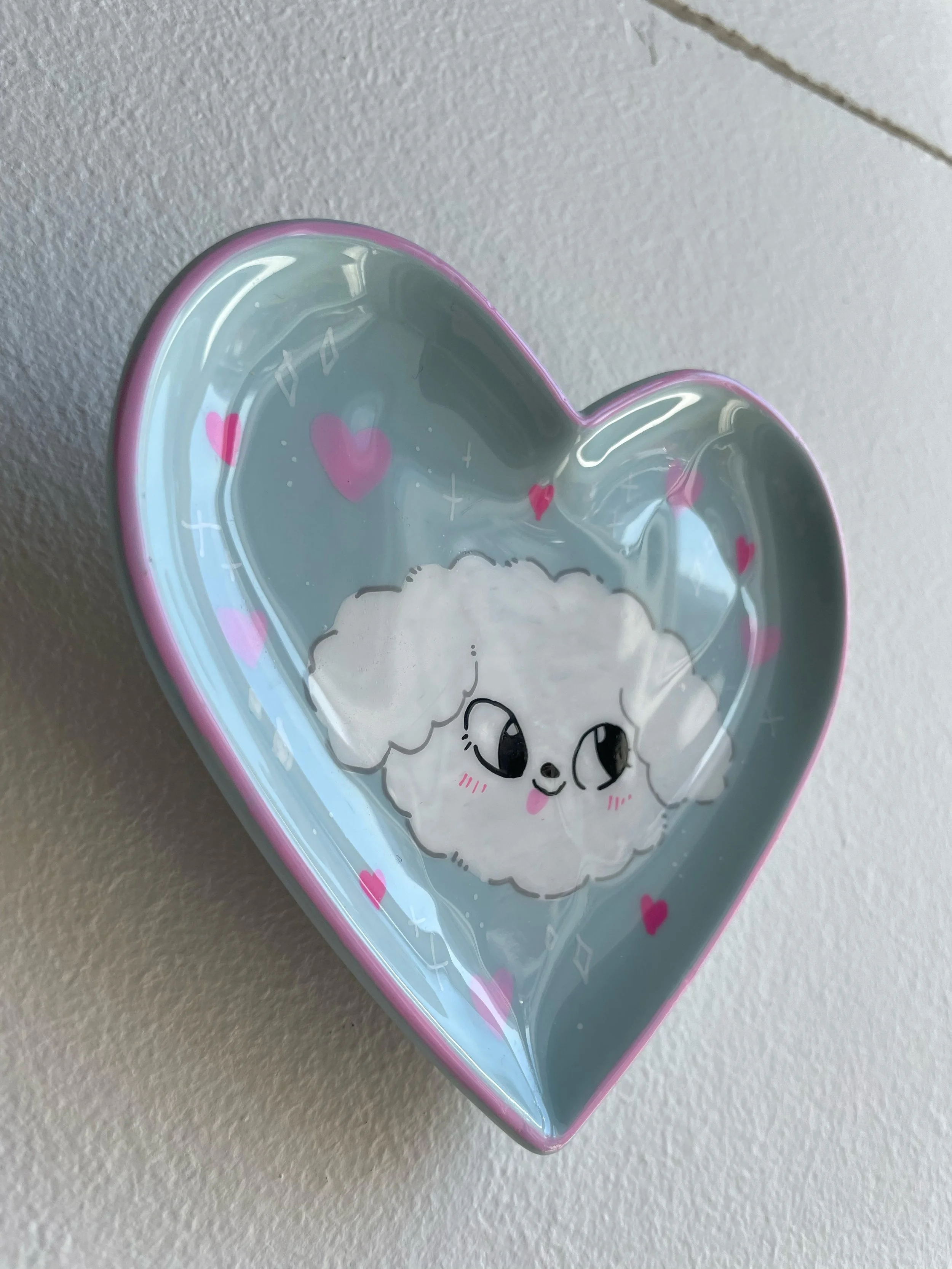 Larghezza 12 cm, altezza 11 cm