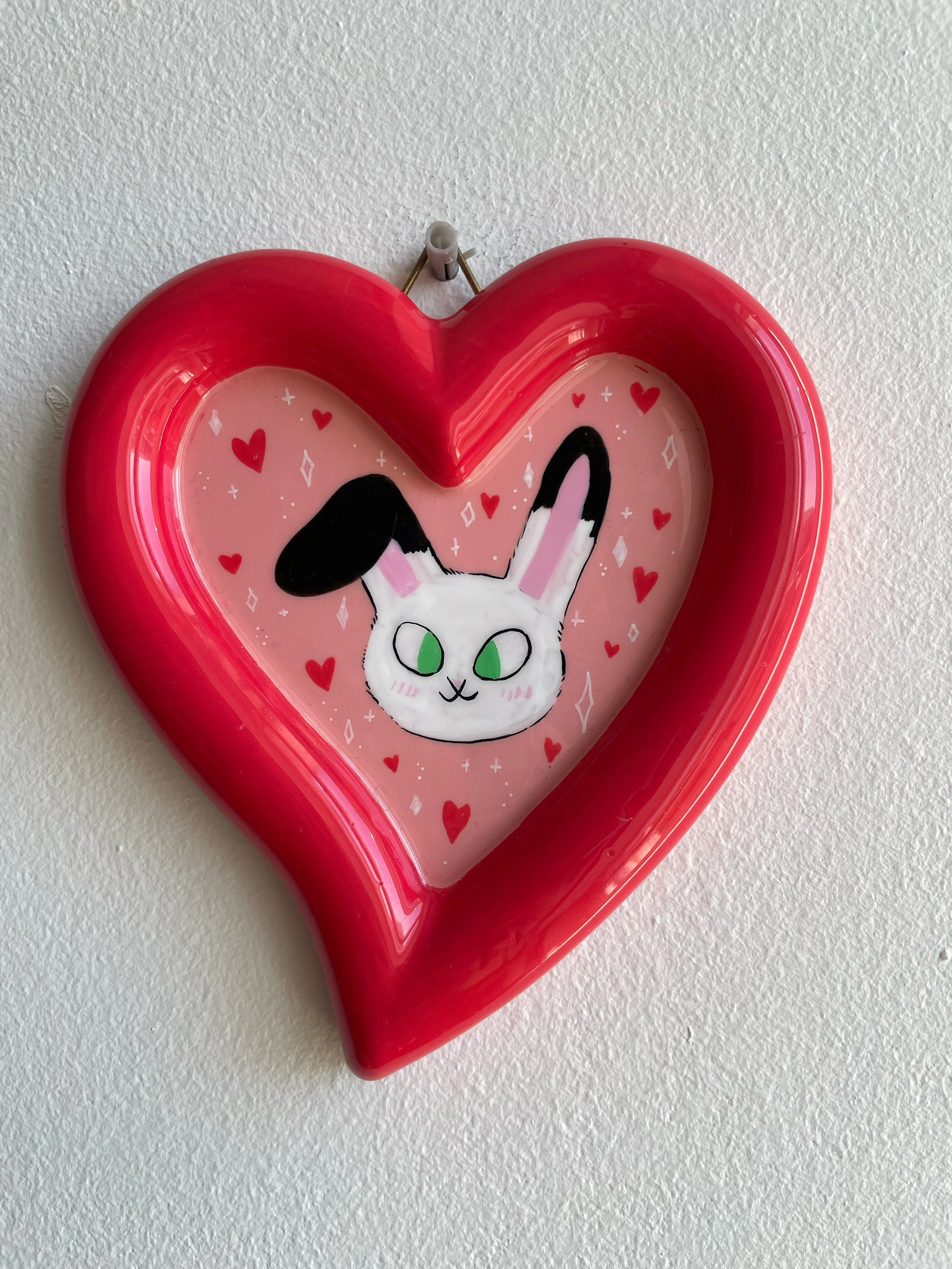 Larghezza 14,5 cm, altezza 17 cm