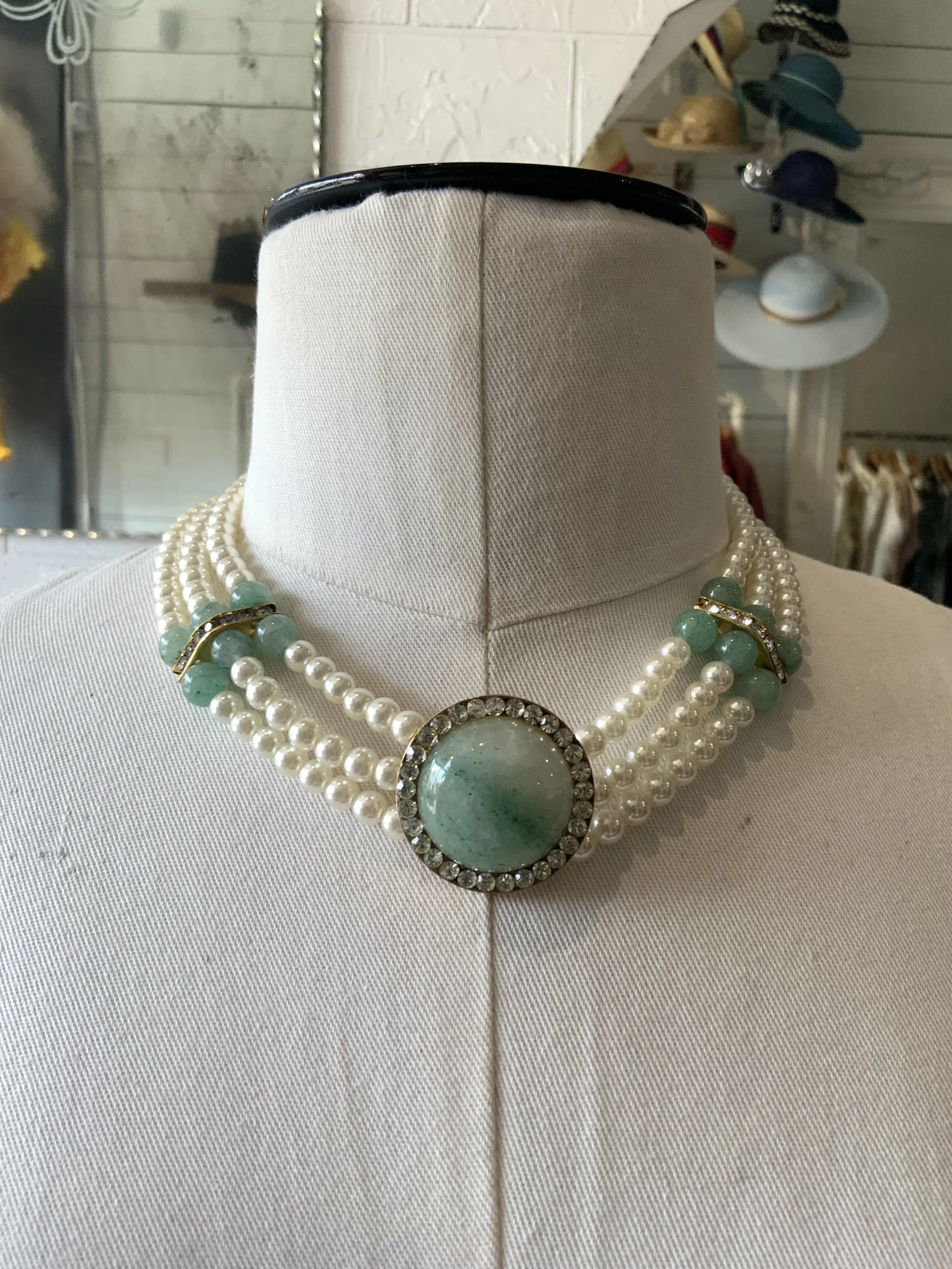 1980s faux pearl and jade multi-strand necklace