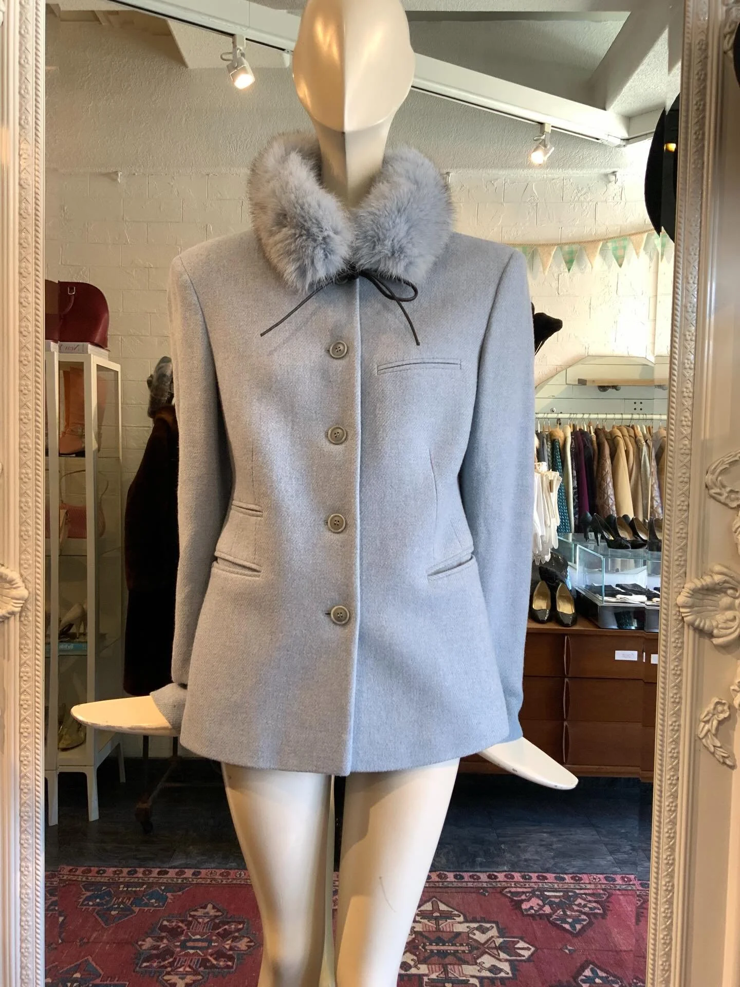 We have added a couple of new luxe pieces to the website this week ✨ Make sure you check often, as you just never know what you will find under the New Arrivals section ✨ Head over to the bio to find the link.

We are open until 5pm today if you want