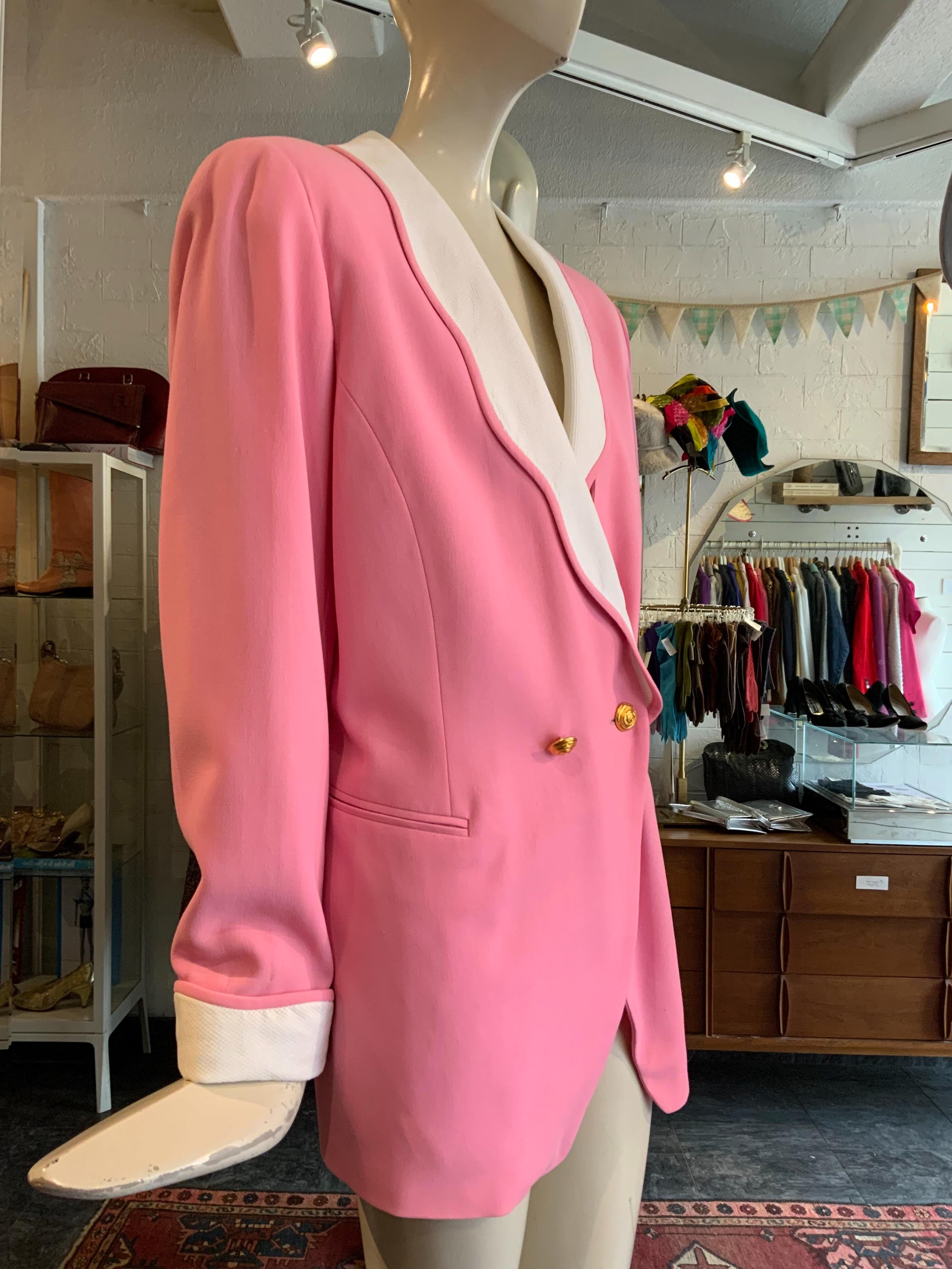 It&rsquo;s no secret that we love Escada here at Swish, so naturally we are in love with this 80s bubblegum pink jacket. The wavy collar is such a fun touch ( plus it&rsquo;s removable!). We have just added it to the website so you can shop from home