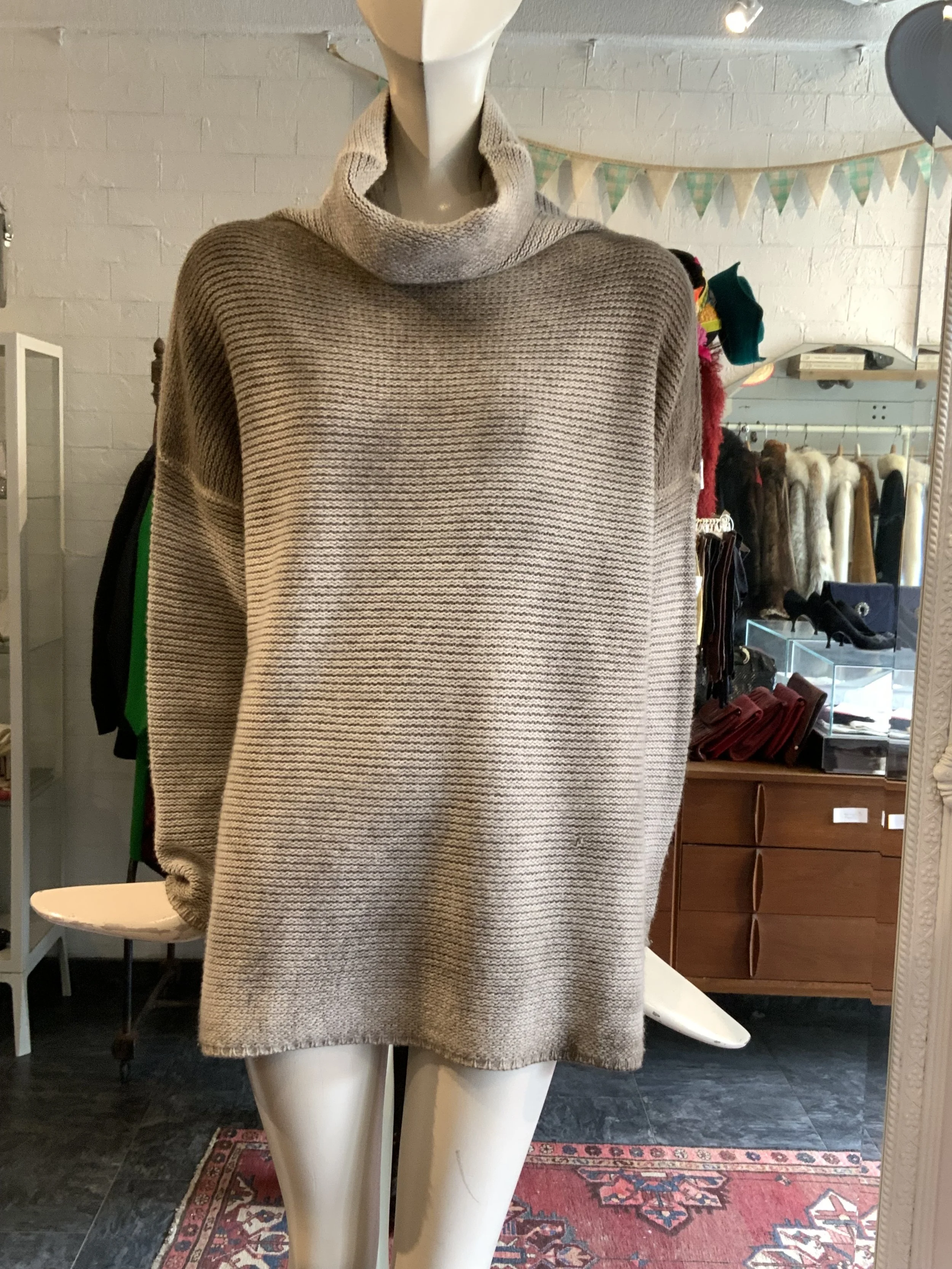 Avant Toi wool and cashmere knit turtleneck sweater | Size Small - Large
