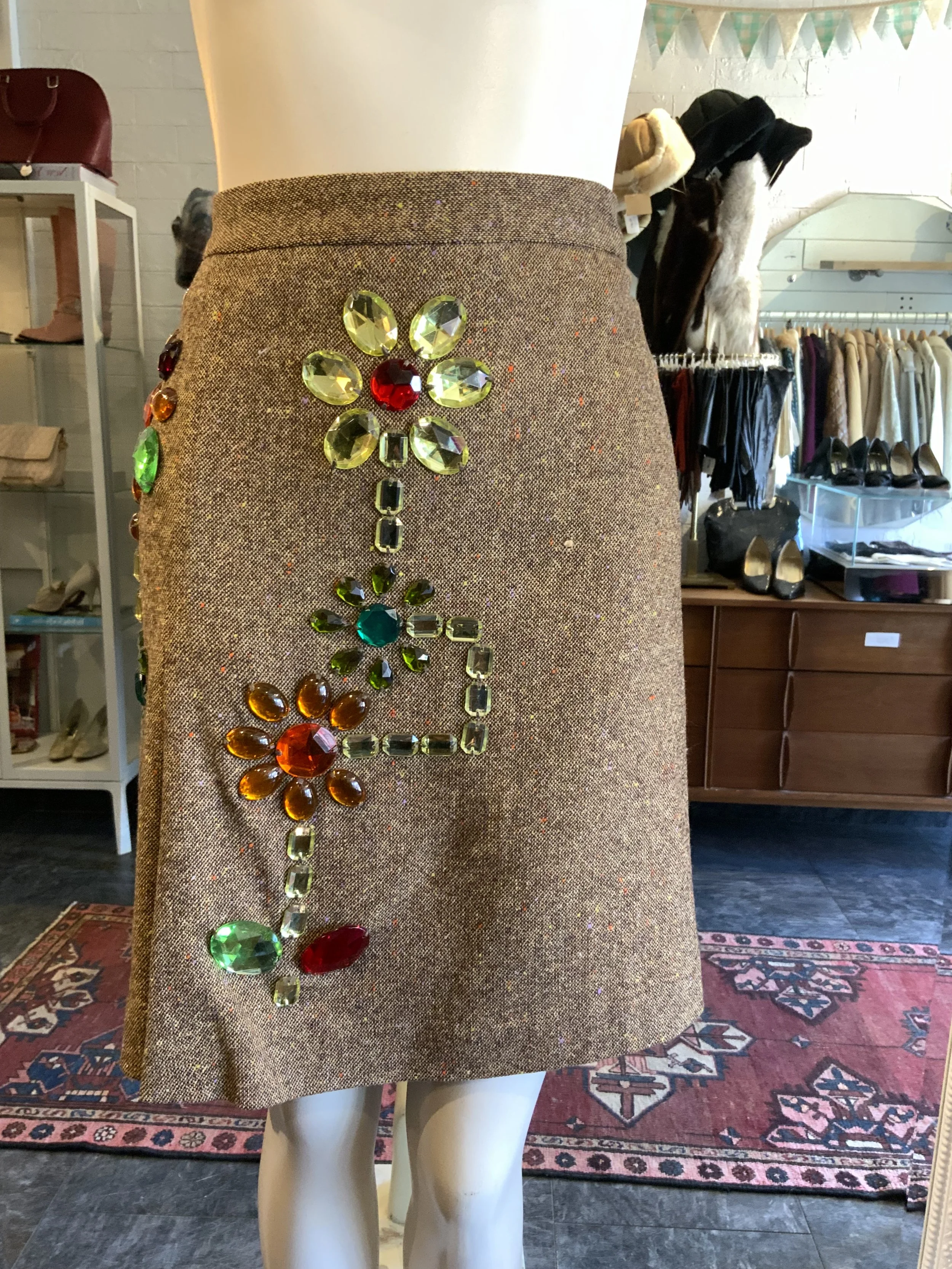Dolce & Gabbana tweed bejeweled skirt   | Size Large