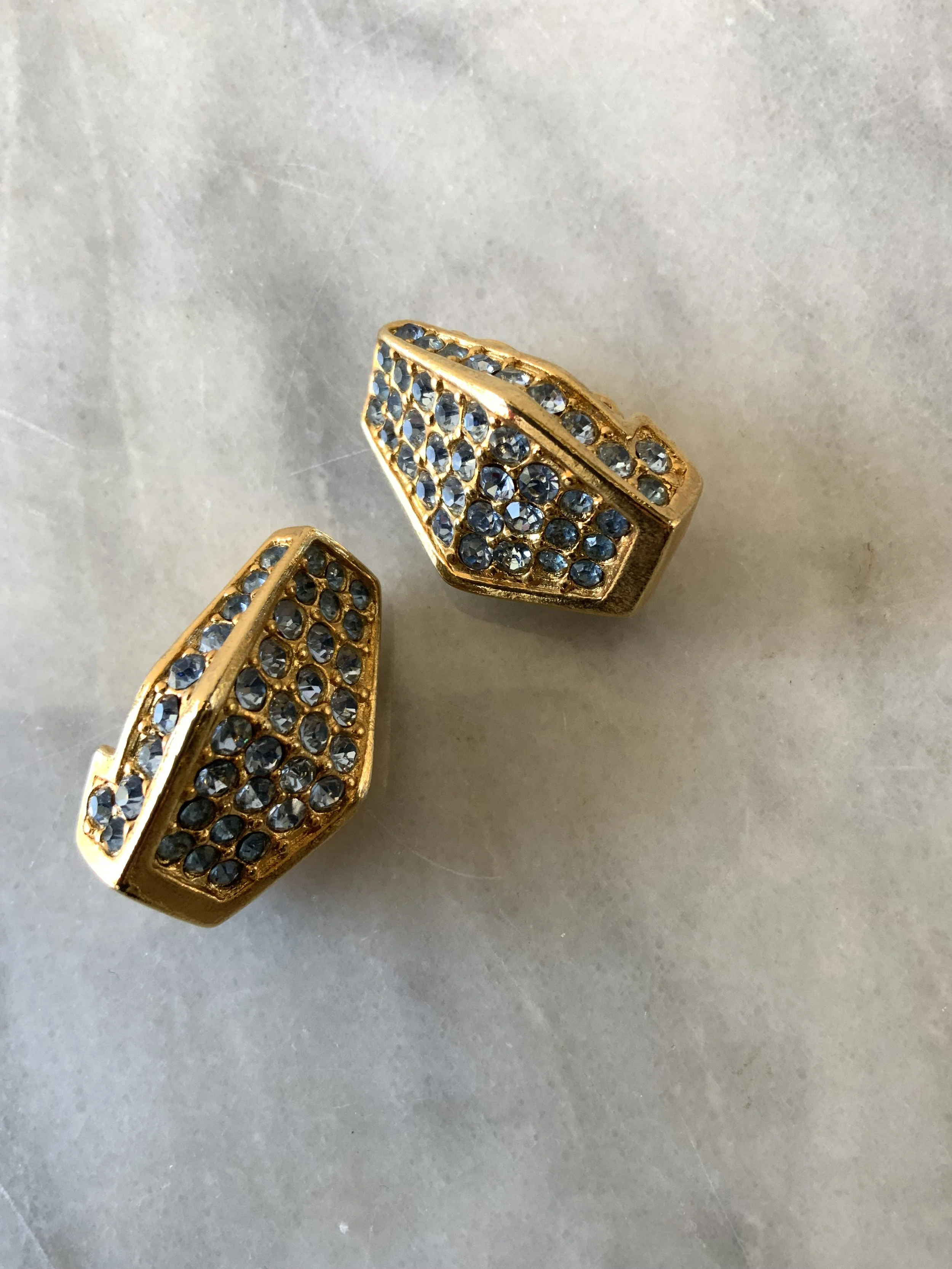 1980s blue rhinestone geometric clip on earrings