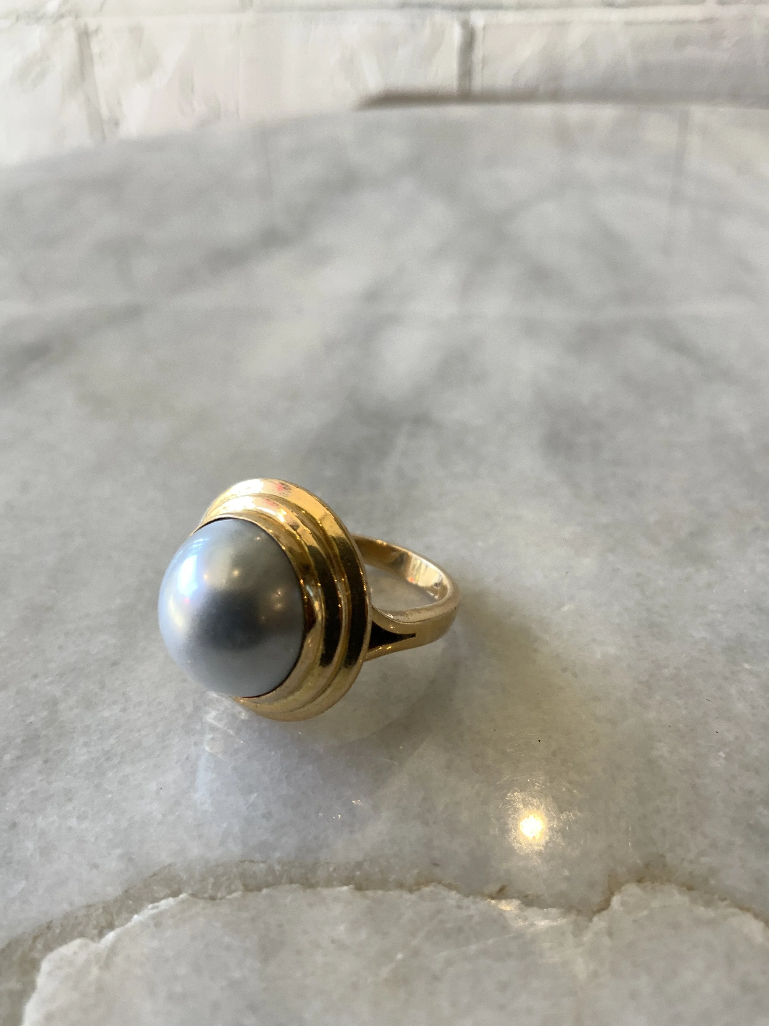 14k Gold and Grey Tahitian Pearl Ring
