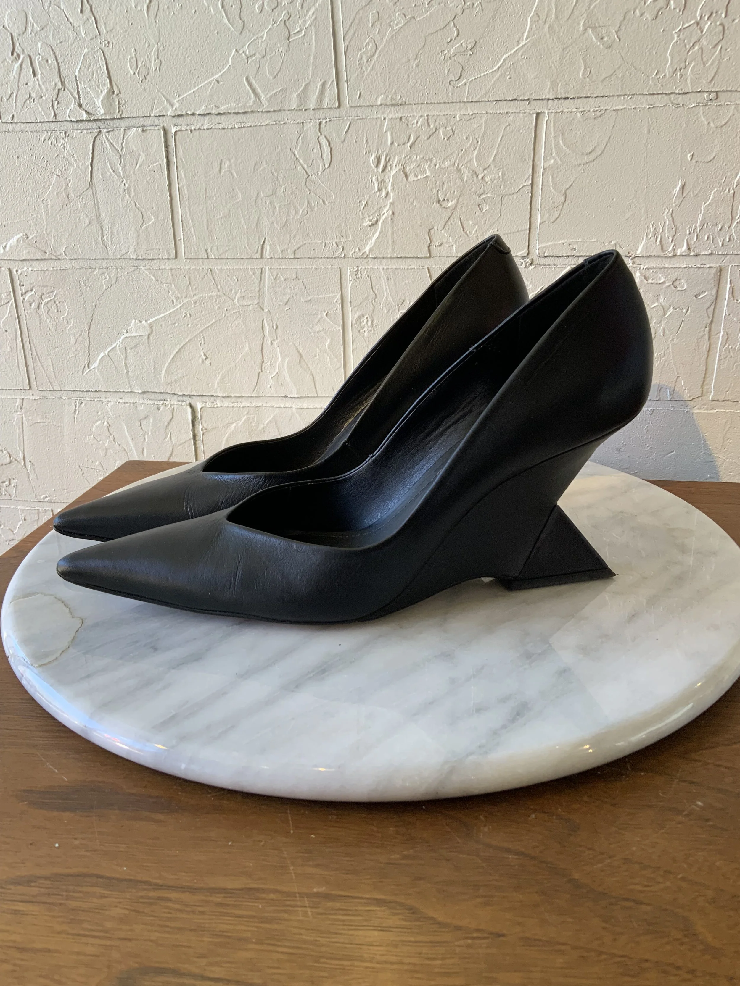 L’Intervalle black heels    | Size 39/8