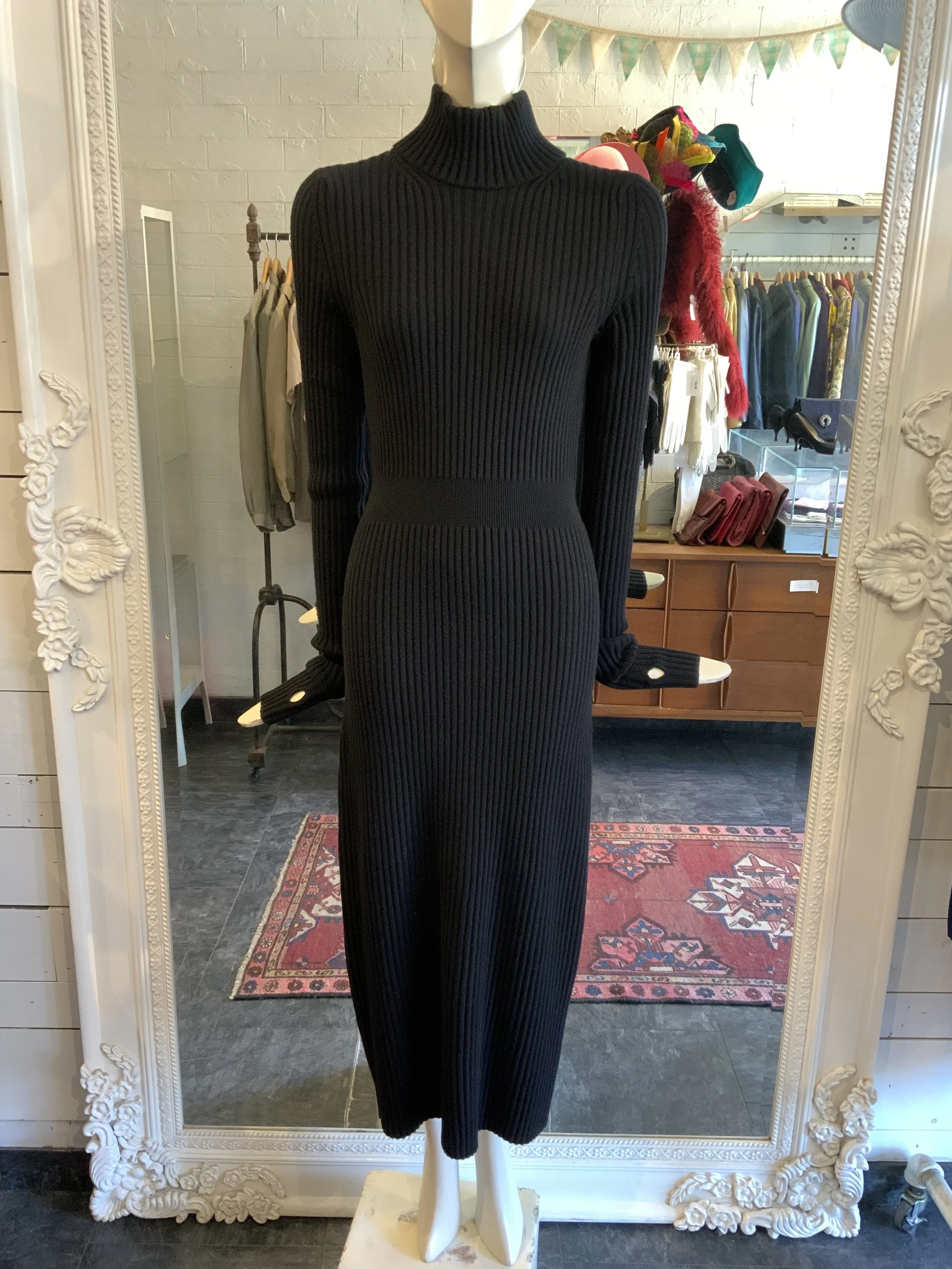 Fendi black cashmere ribbed dress  | Size 4