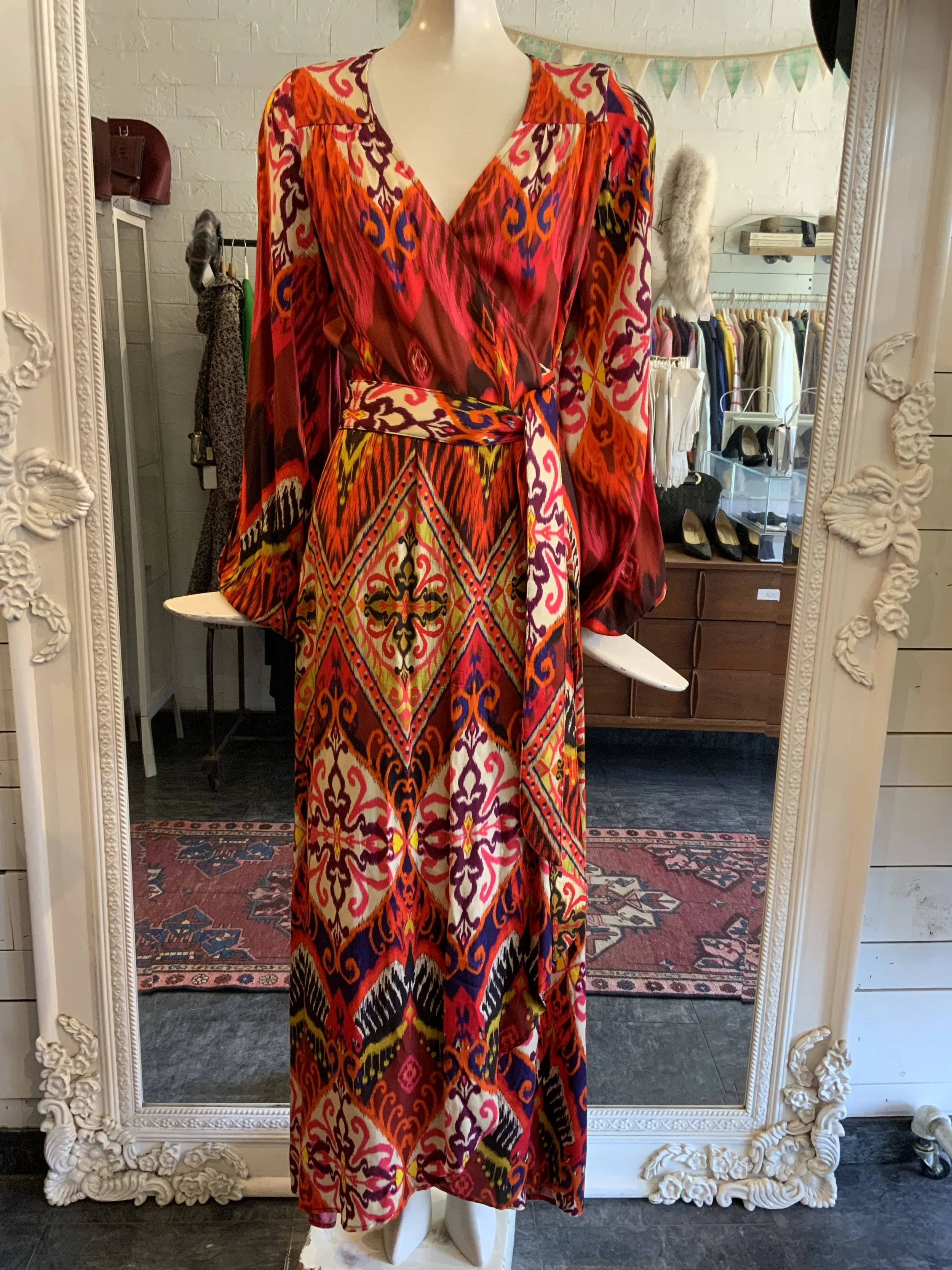 Smythe vibrant red patterned  wrap dress | Size Medium