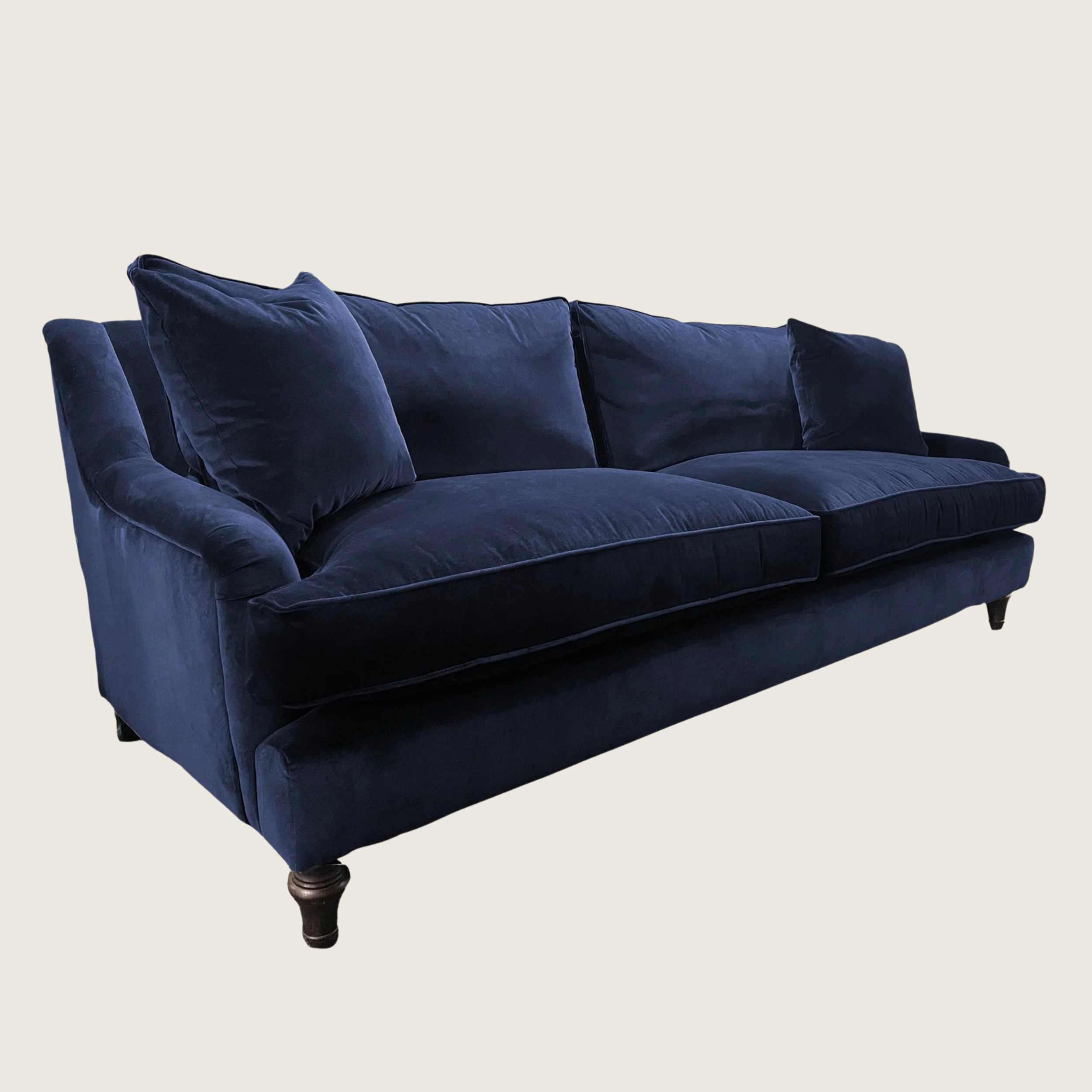 Interiors_at_St_Marys_Shrewsbury_Bespoke_Furniture_Sofas_Mulberry.png