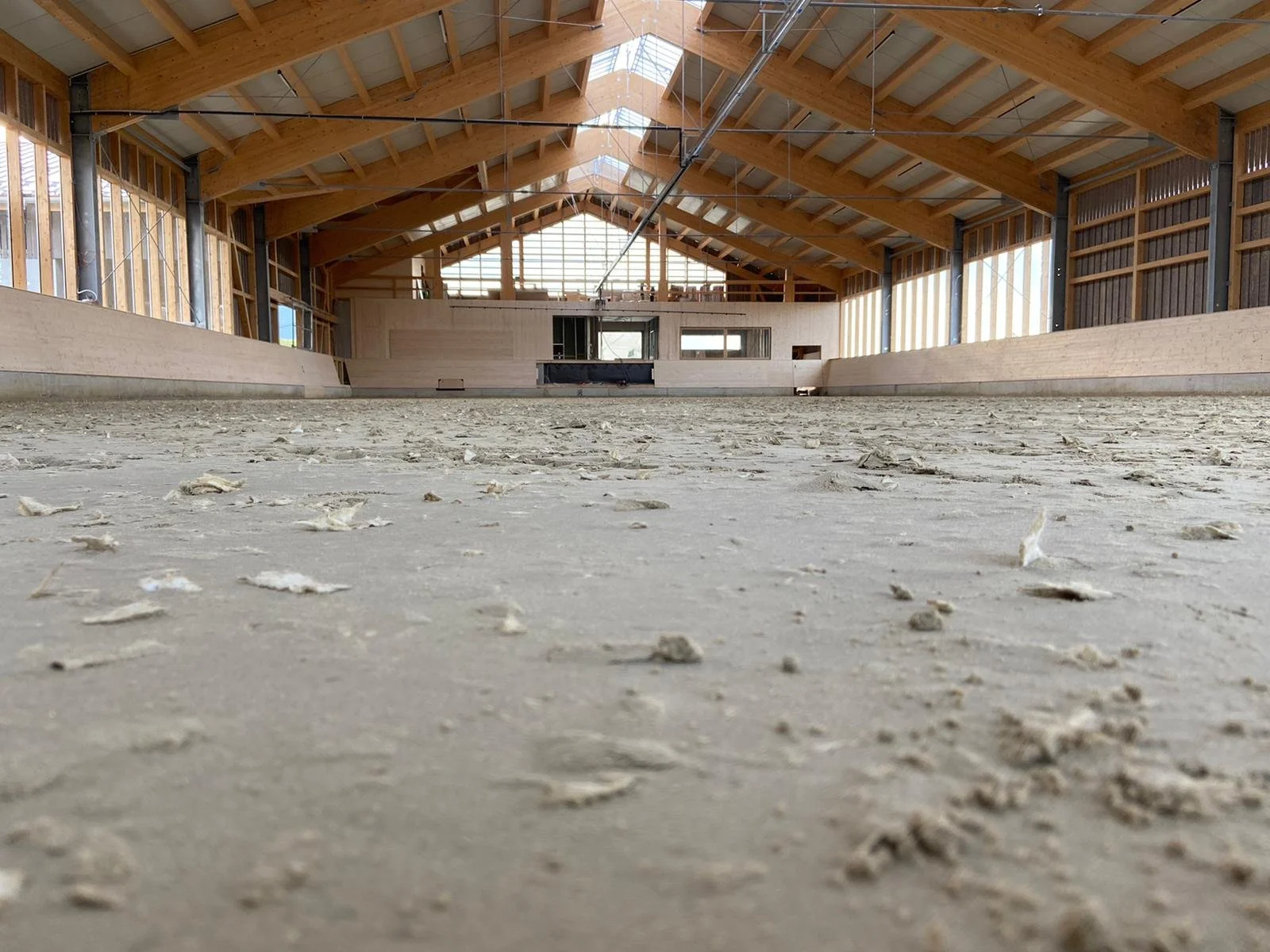 Was einen guten Reithallenboden ausmacht