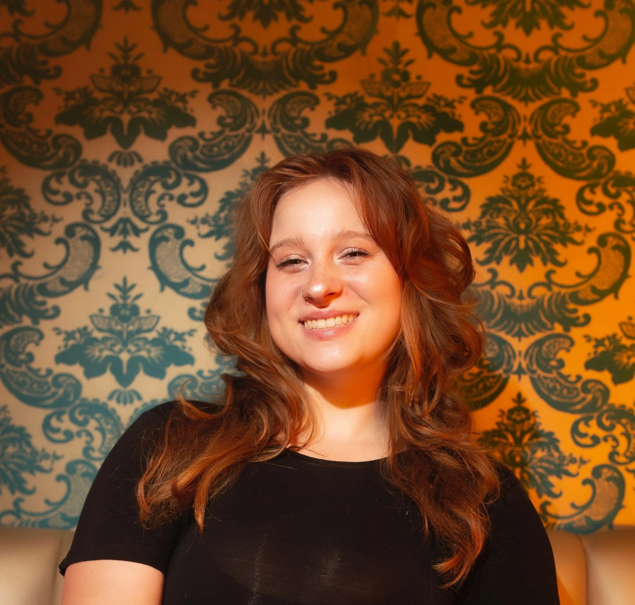 Julia pole dance instructor at Pole Icons in Chicago