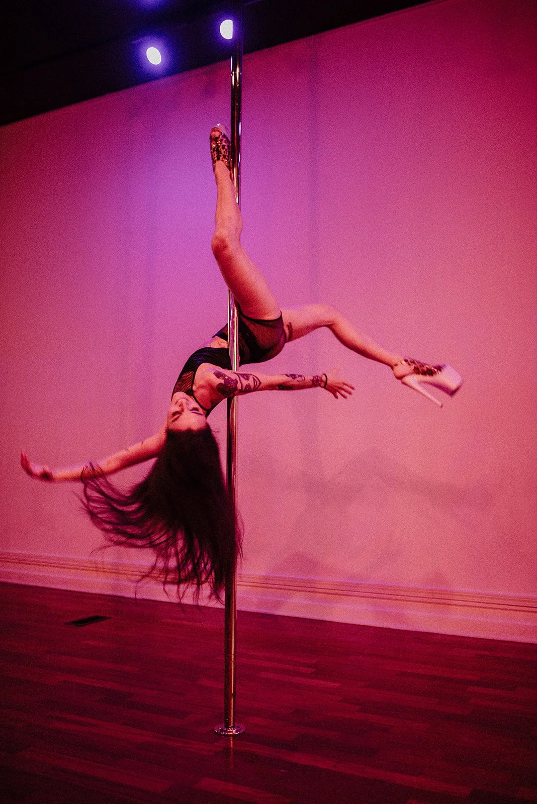 Body-positive pole dance studio at Pole Icons