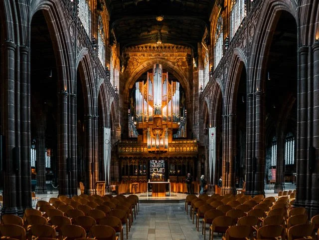 Manchester Cathedral-5.jpg