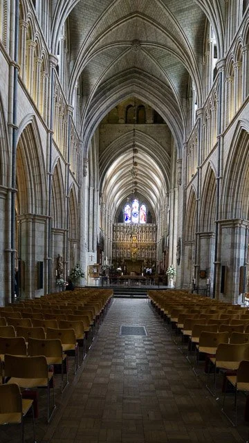 Southwark Cathedral-1.jpg