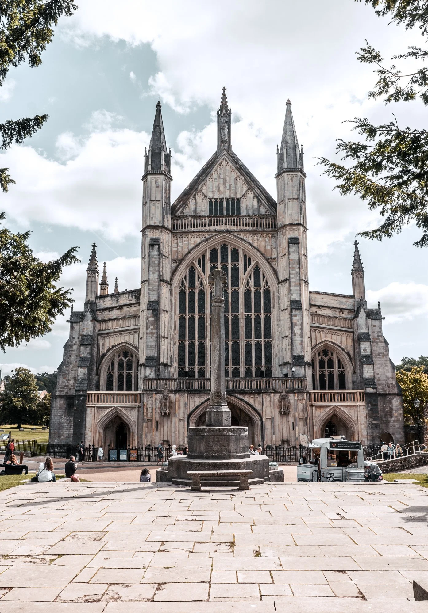 Winchester Cathedral-1.jpg