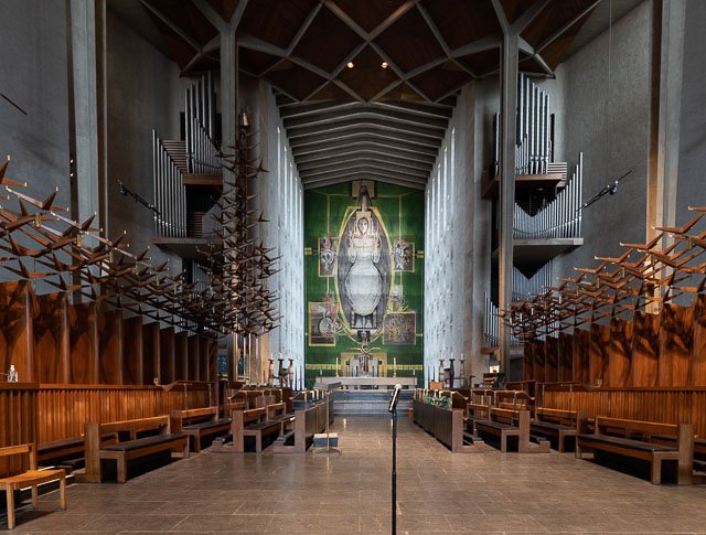 Coventry Cathedral-31.jpg