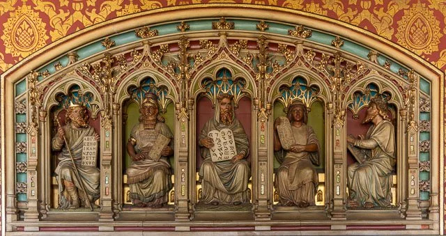 Cardiff Castle-5.jpg