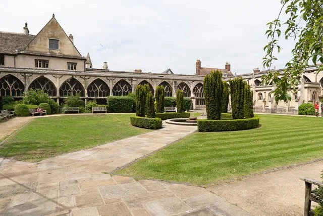 Gloucester Cathedral-17.jpg