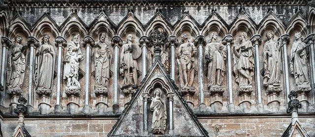 Salisbury Cathedral-3.jpg