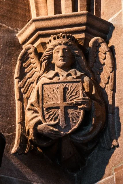Manchester Cathedral-17.jpg
